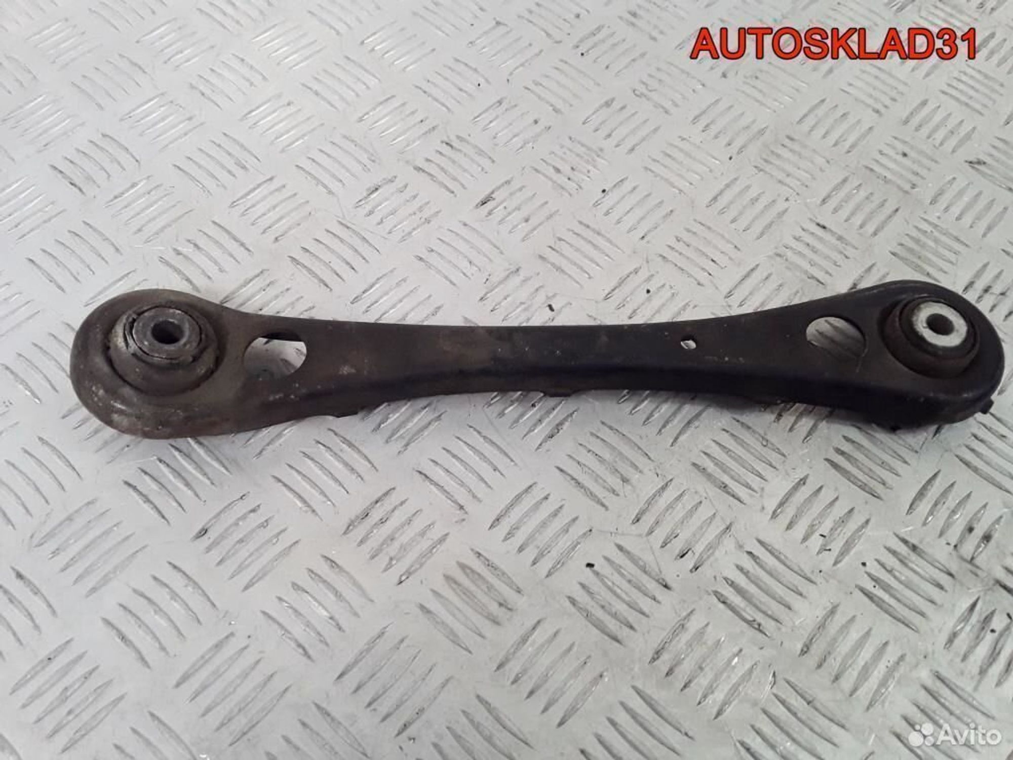 Рычаг задний поперечный Audi A4 B6 8E0501529K, 900 рублей, Дубовое