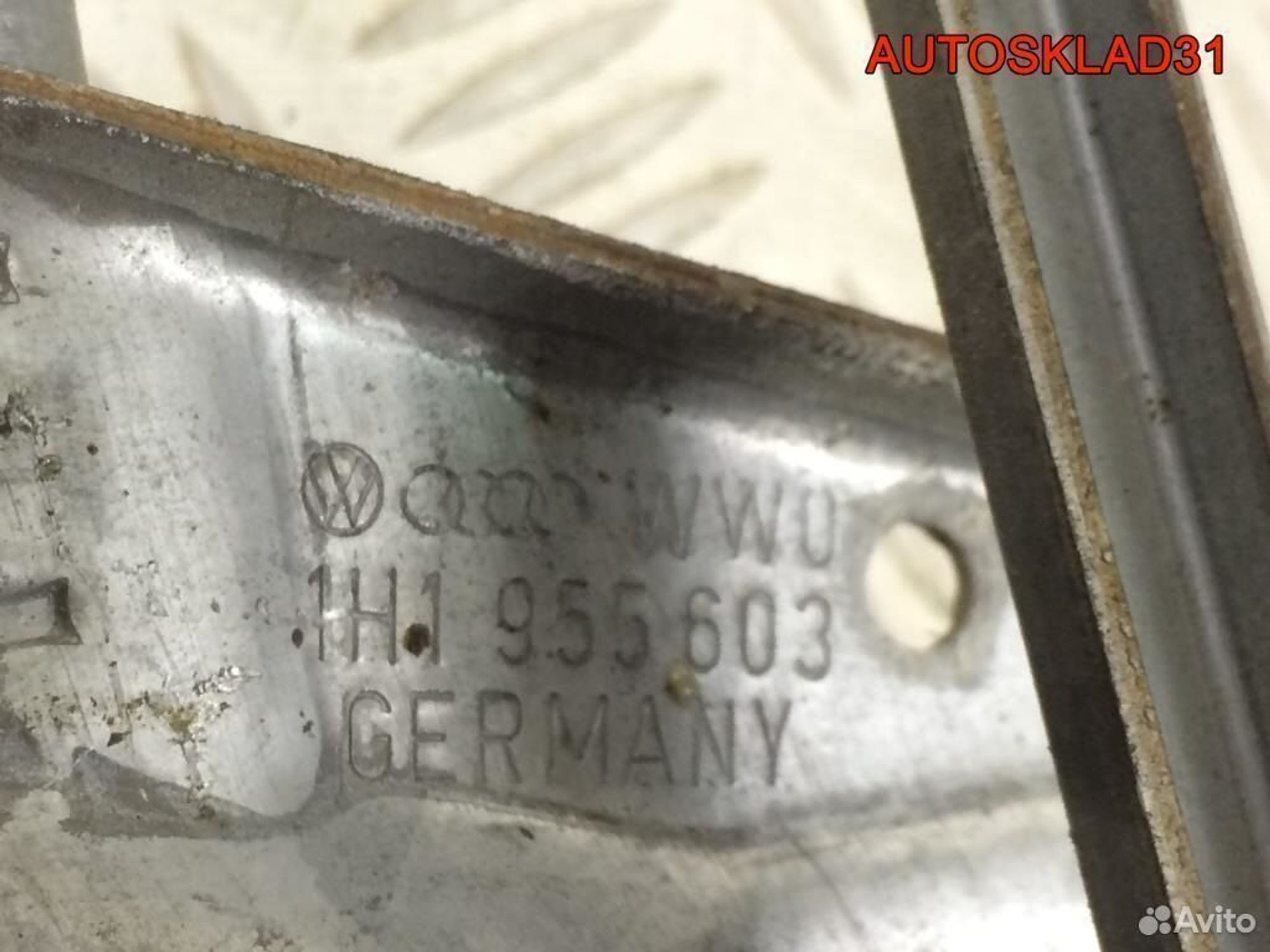 Трапеция дворников Volkswagen Golf 3 1H1955603, 3200 рублей, Дубовое