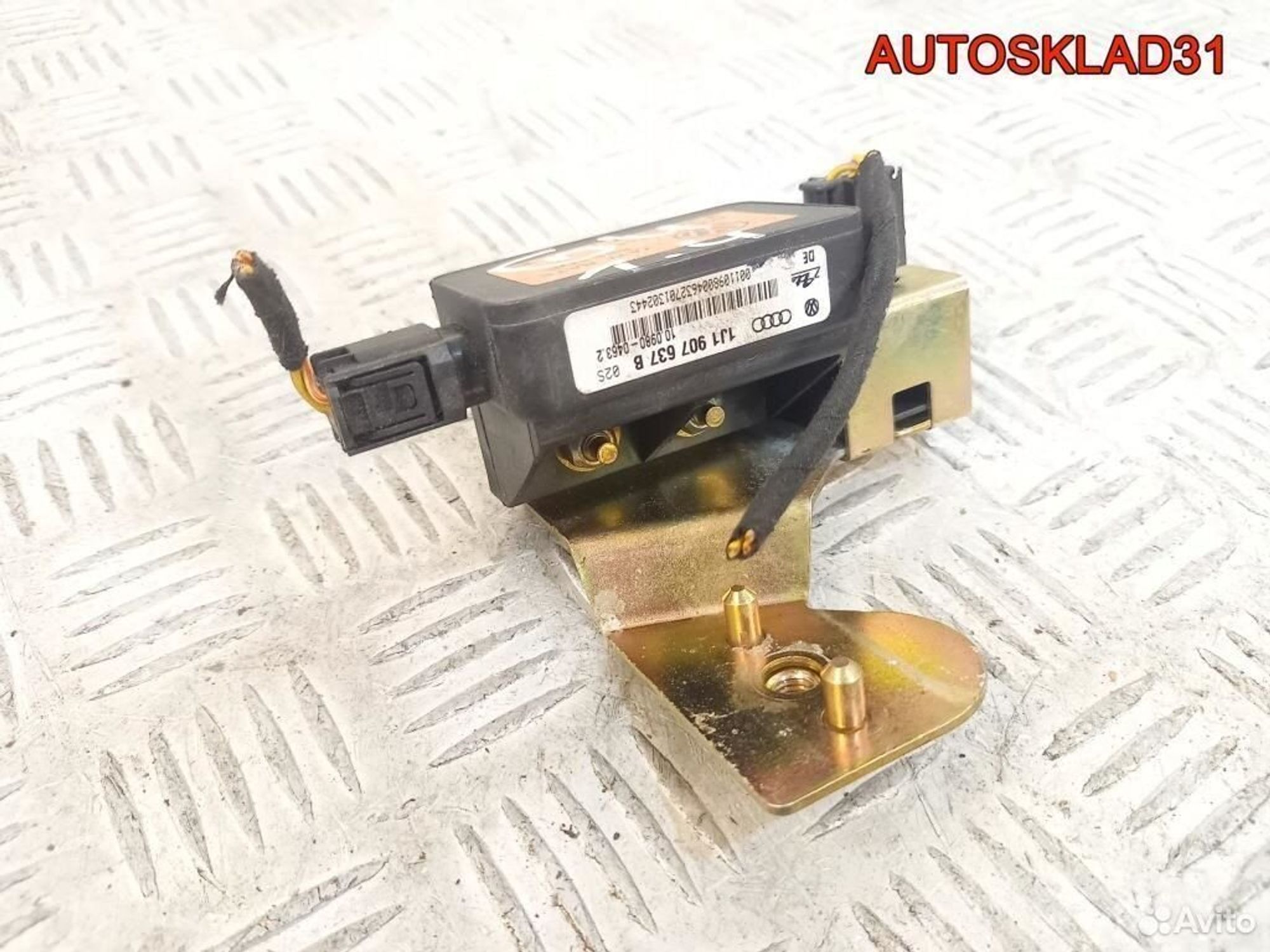 Датчик ускорения VW Golf 4 1J0907657B Бензин, 15000 рублей, Дубовое