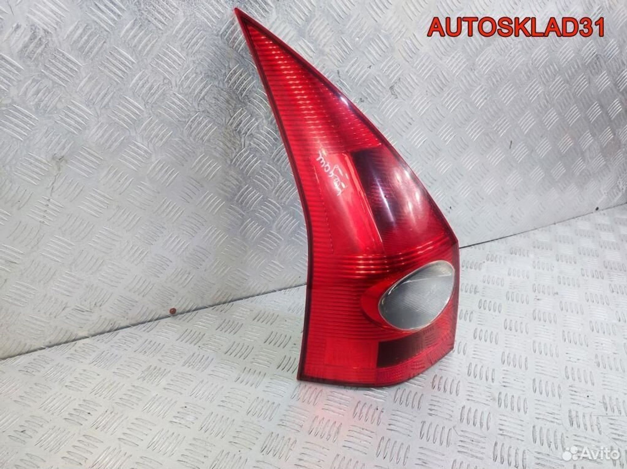 Фонарь задний левый Renault Megane 2 8200142684, 2100 рублей, Дубовое