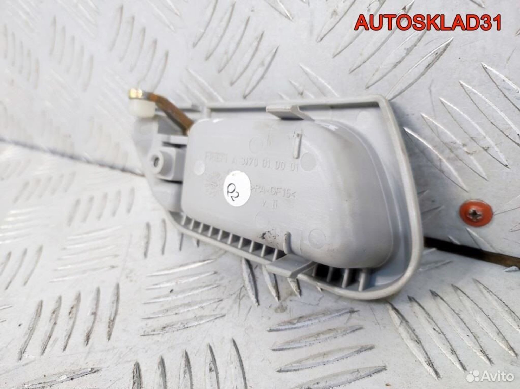 Ручка двери перед внутренняя левая Mercedes W203, 1100 рублей, Дубовое