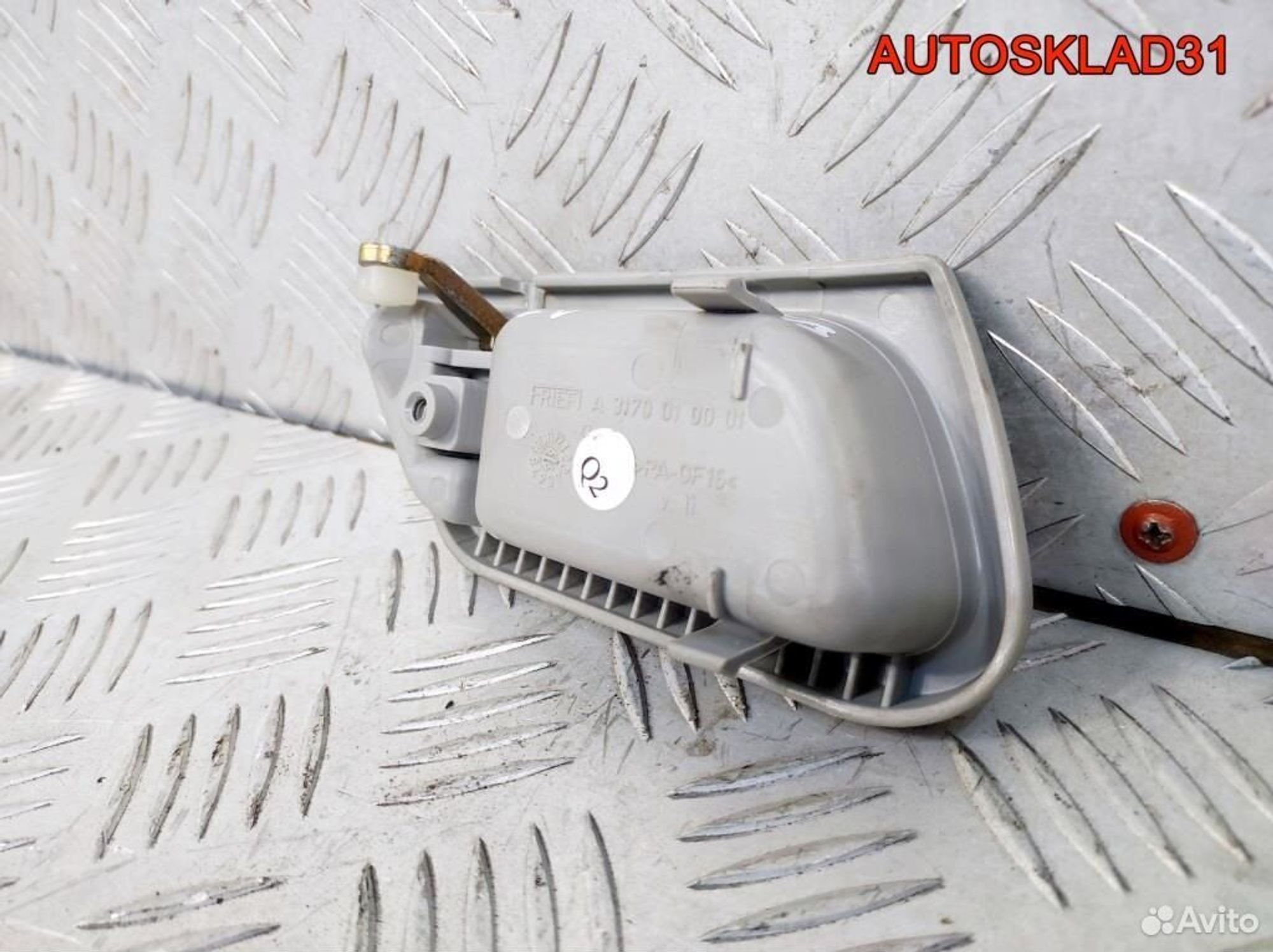 Ручка двери перед внутренняя левая Mercedes W203, 1100 рублей, Дубовое