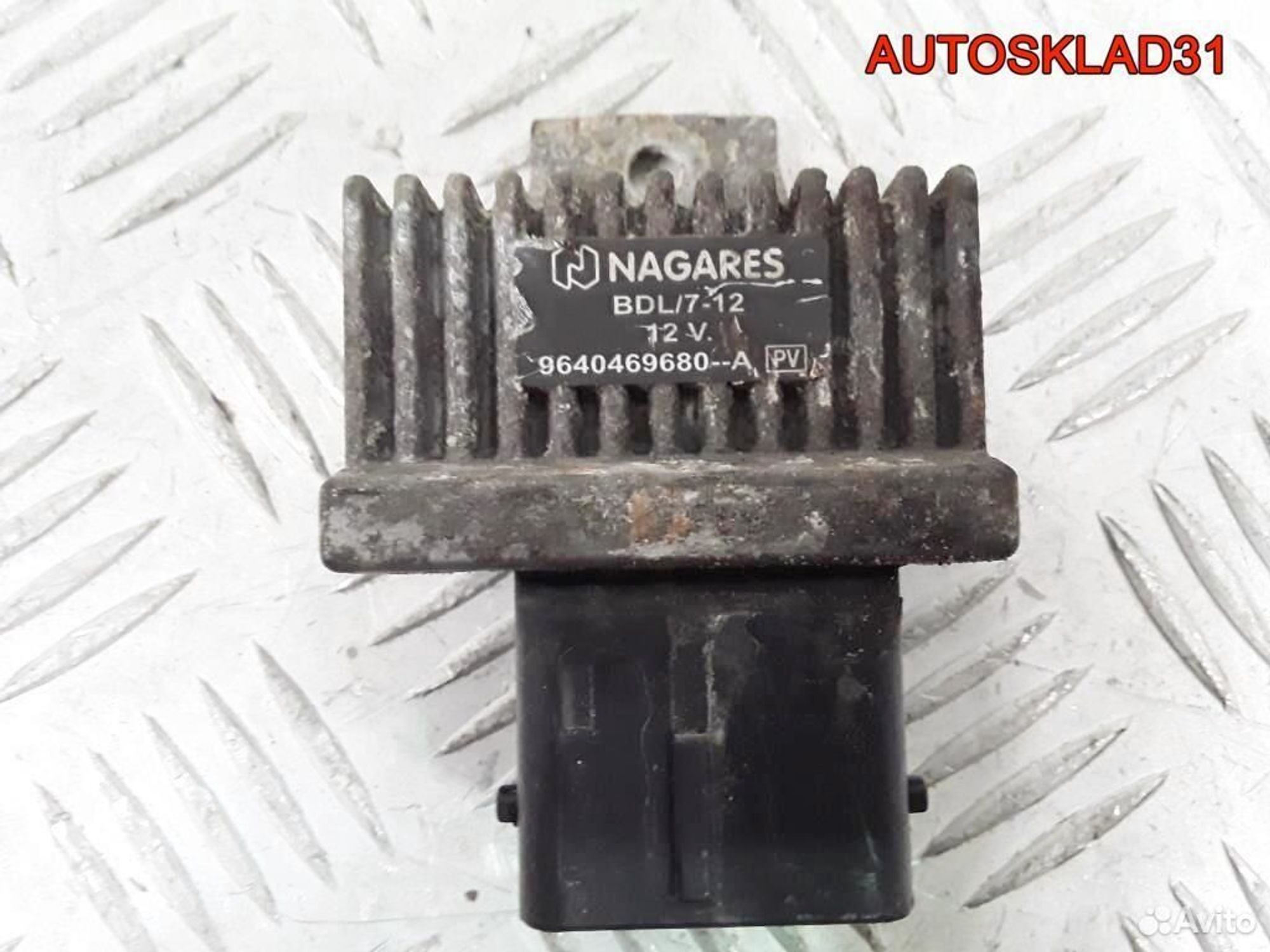 Реле свечей накала для Renault Megane 2 9640469680, 3500 рублей, Дубовое