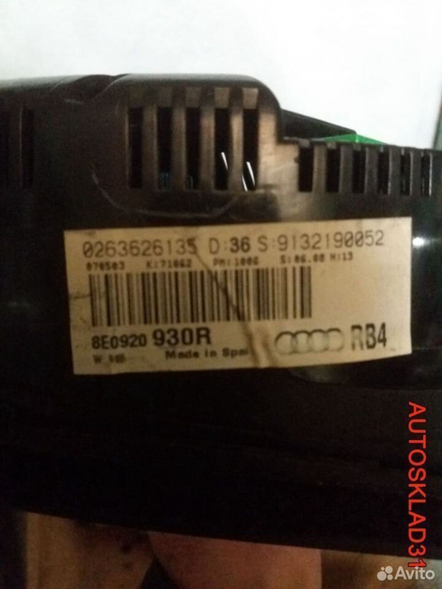 Панель приборов Audi A4 B6 дизель 8E0920930R, 3600 рублей, Дубовое