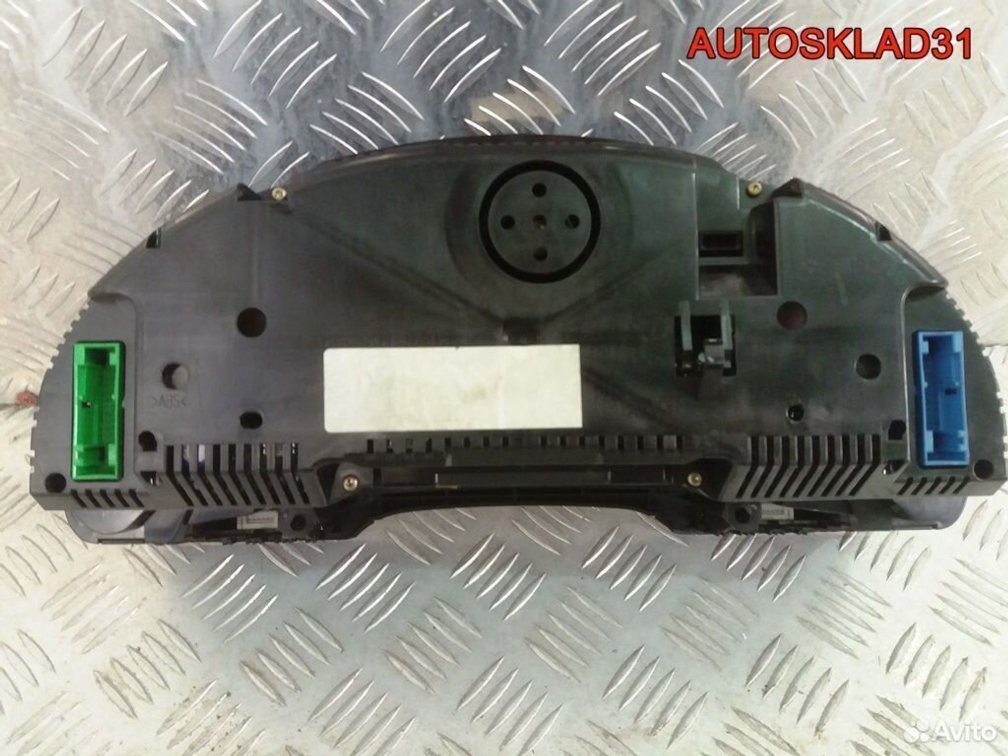 Панель приборов Audi A4 B6 дизель 8E0920930R, 3600 рублей, Дубовое