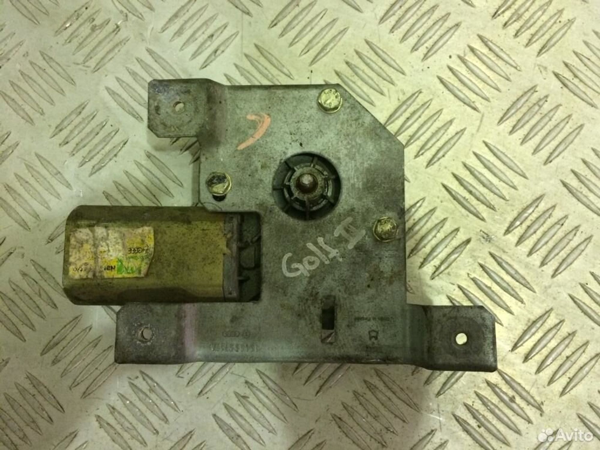 Моторчик стеклоочистителя задний Volkswagen Golf 2, 2900 рублей, Дубовое