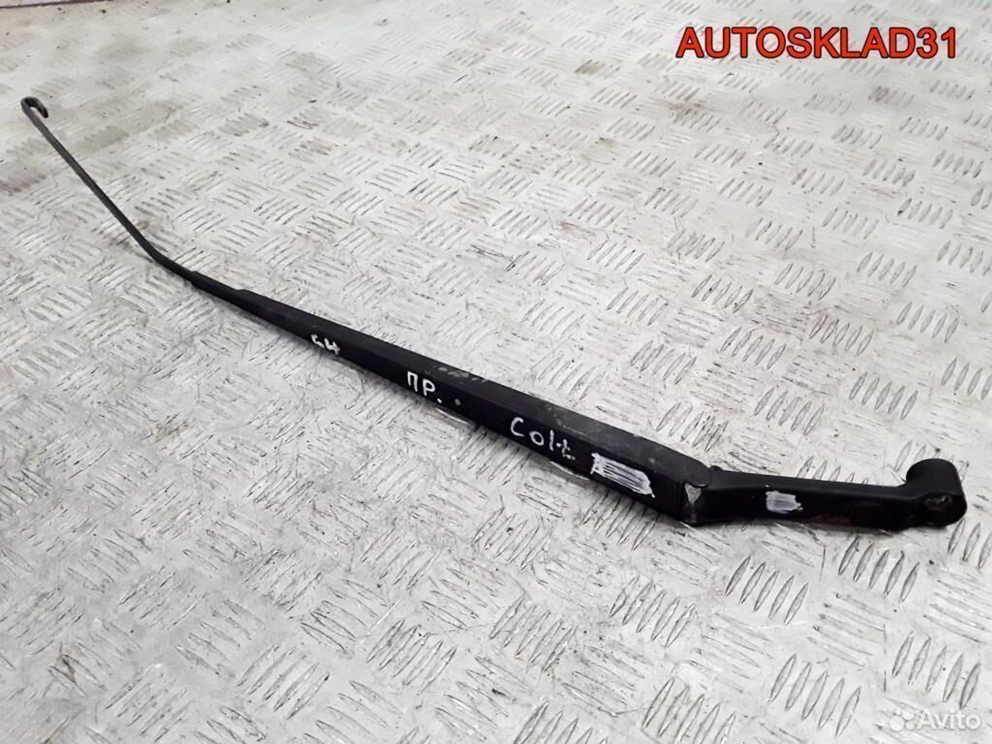 Поводок стеклоочистителя правый Mitsubishi Colt Z3, 1000 рублей, Дубовое