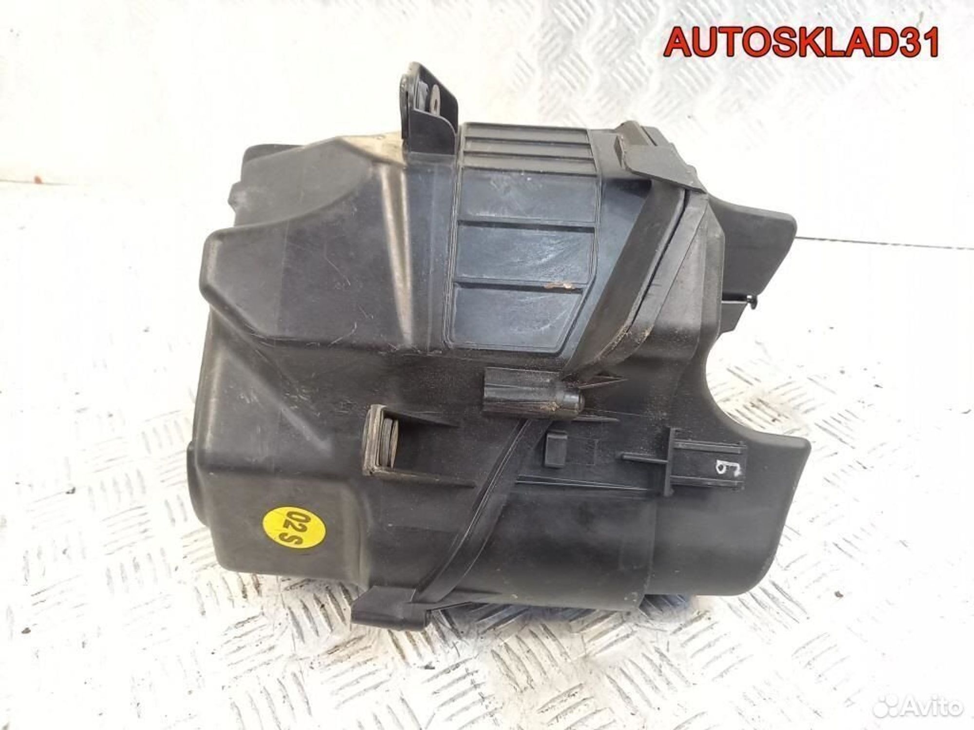 Корпус воздушного фильтра Audi A8 4E 07C133836F, 4100 рублей, Дубовое