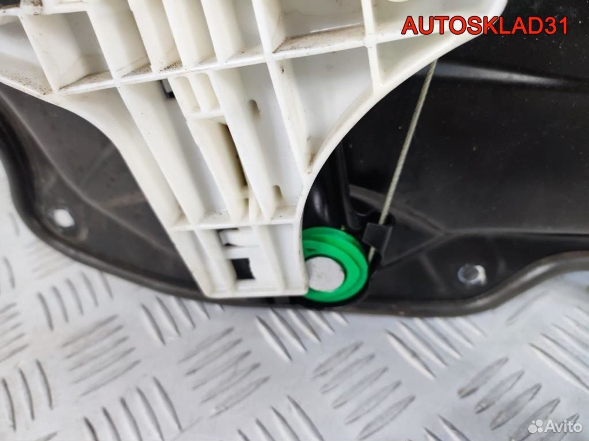 Стеклоподъемник электрический задний правый VW Passat B6, 800 рублей, Дубовое