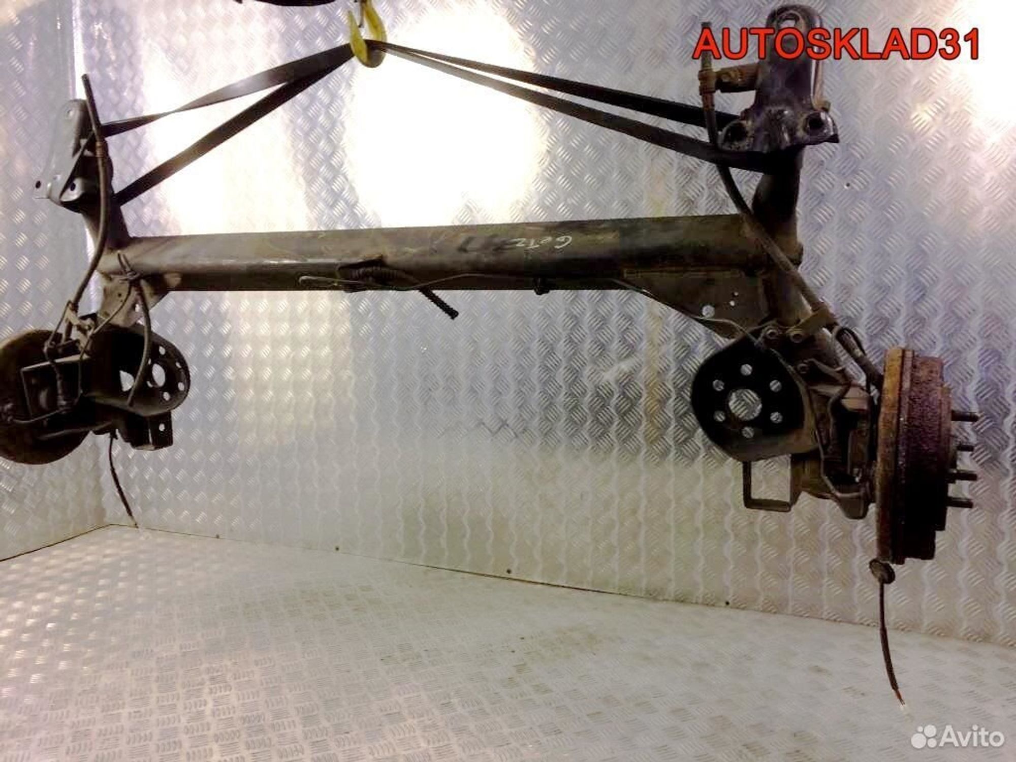 Балка задняя Hyundai Getz 551001C200, 9900 рублей, Дубовое