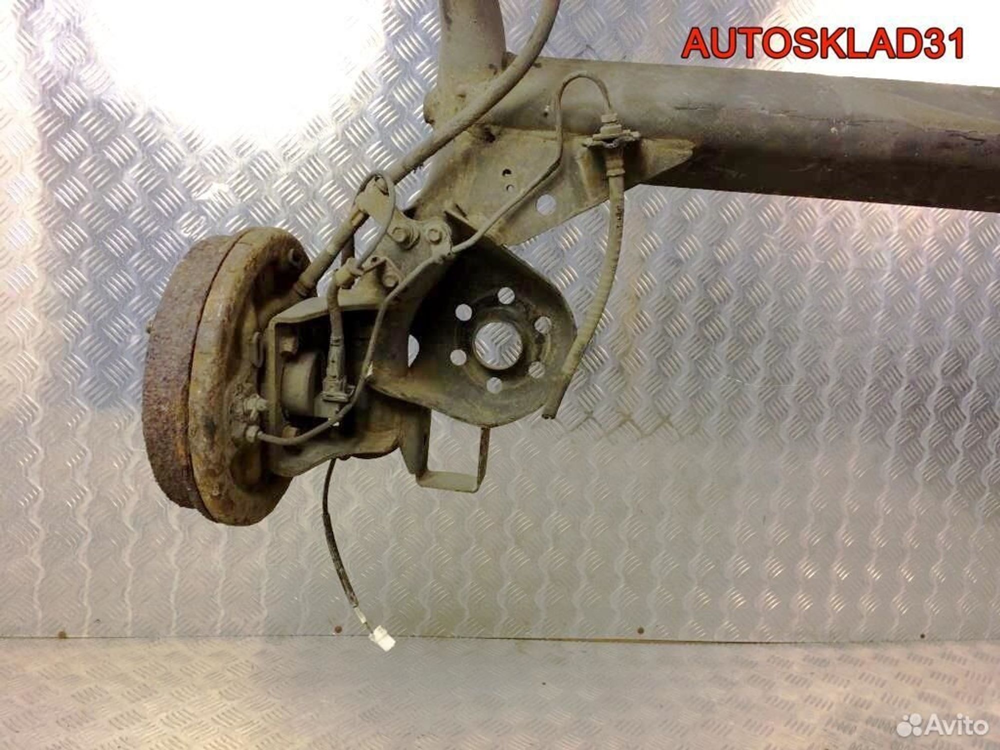 Балка задняя Hyundai Getz 551001C200, 9900 рублей, Дубовое