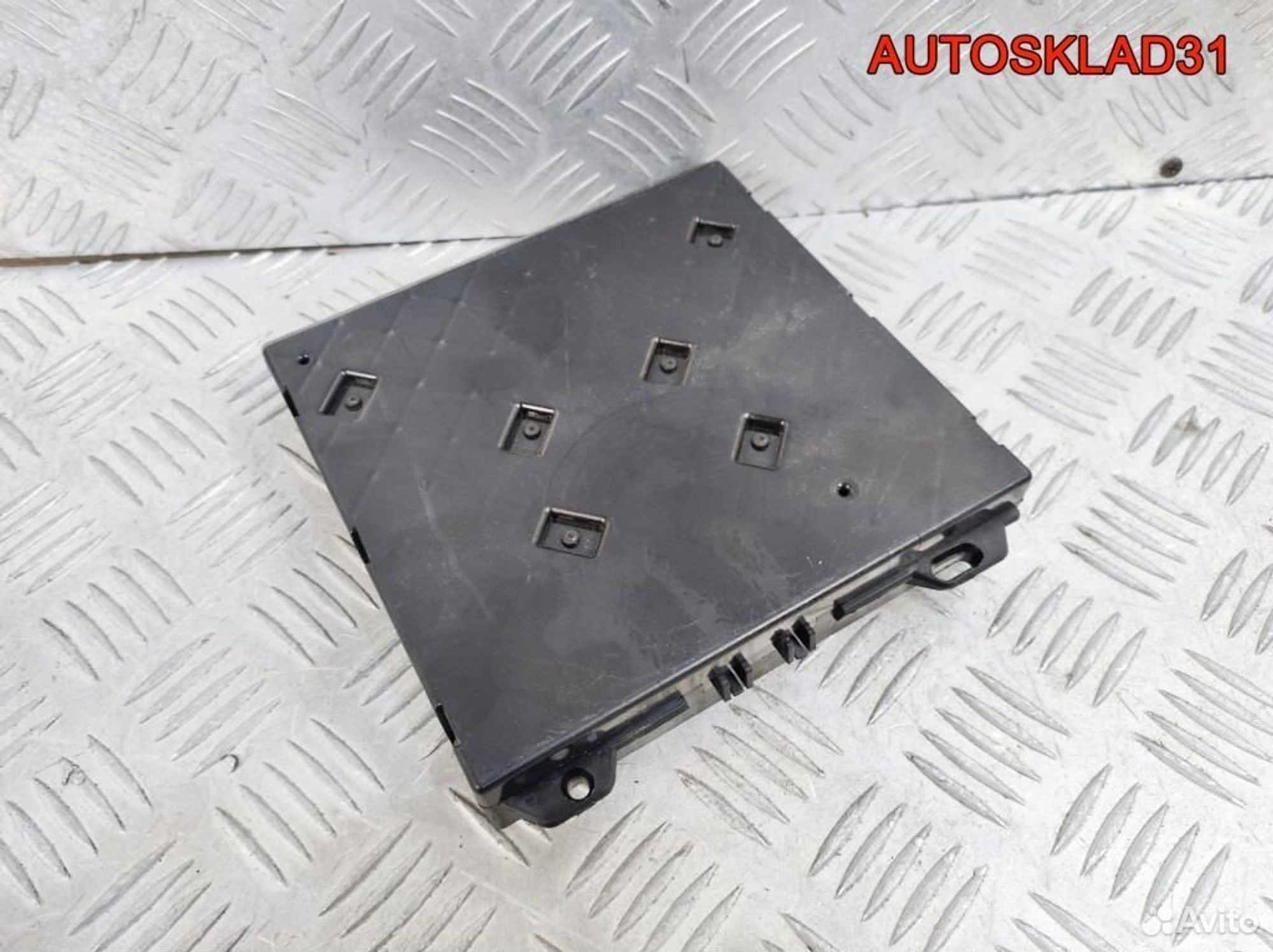 Блок комфорта Skoda Roomster 6R7937087R, 22400 рублей, Дубовое