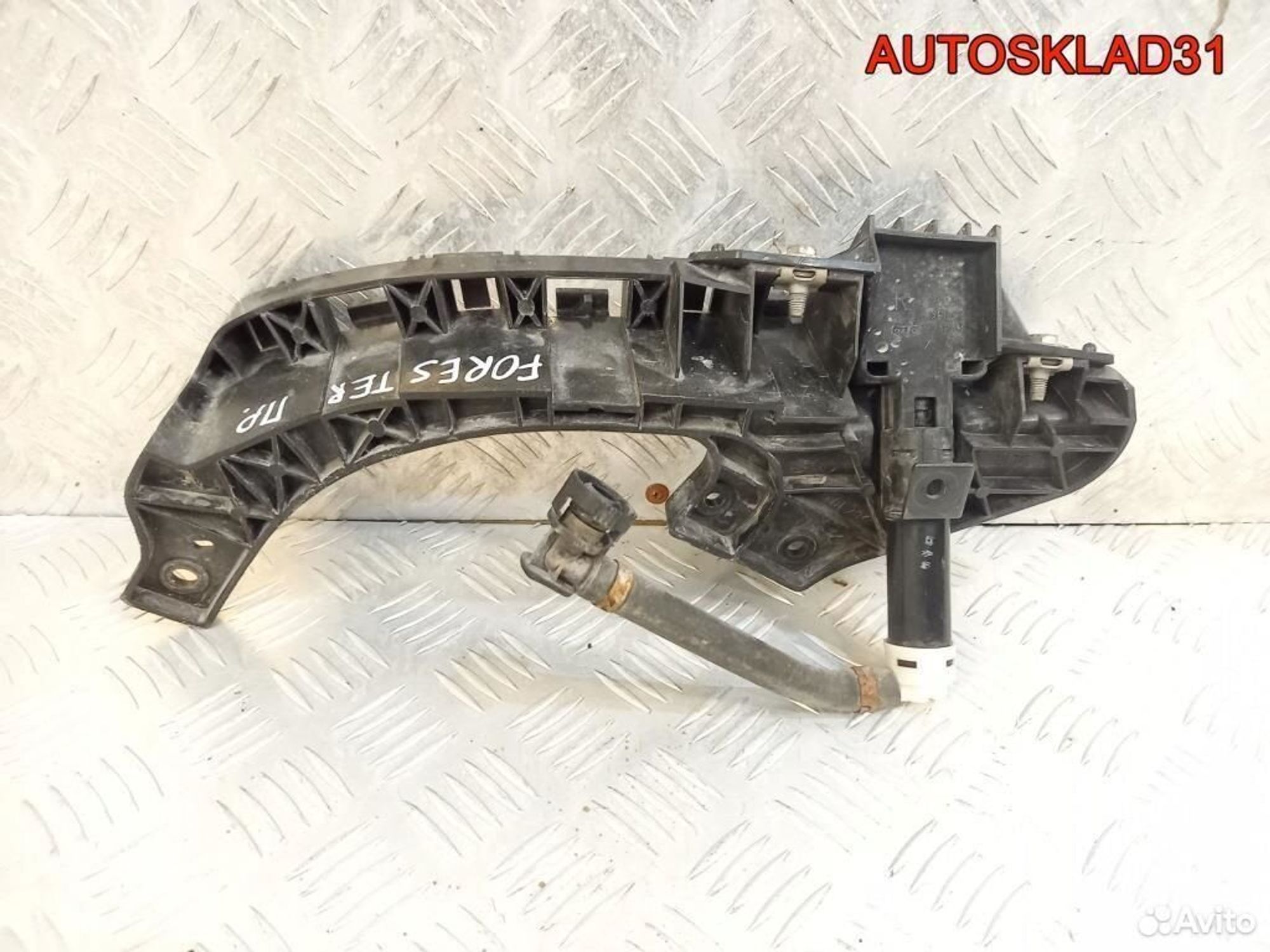 Кронштейн фар правый Subaru Forester 57707SC020, 2600 рублей, Дубовое