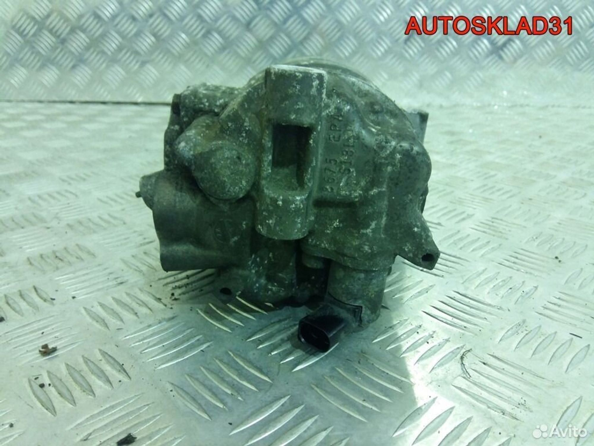 Компрессор кондиционера VW Golf 5 BKC 1K0820803Q, 12200 рублей, Дубовое