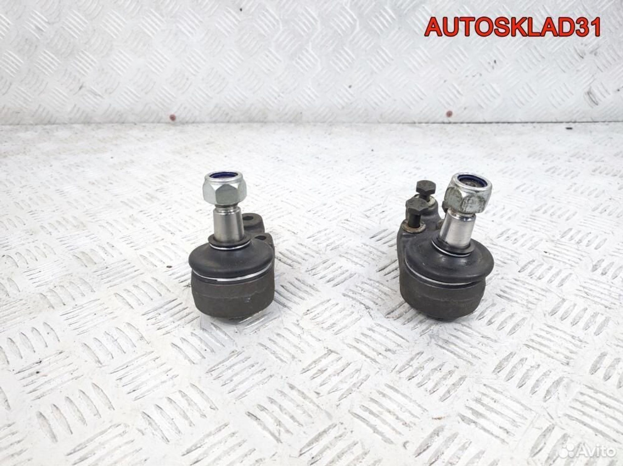 Опора шаровая передняя Ford Transit ST001208F, 2000 рублей, Дубовое