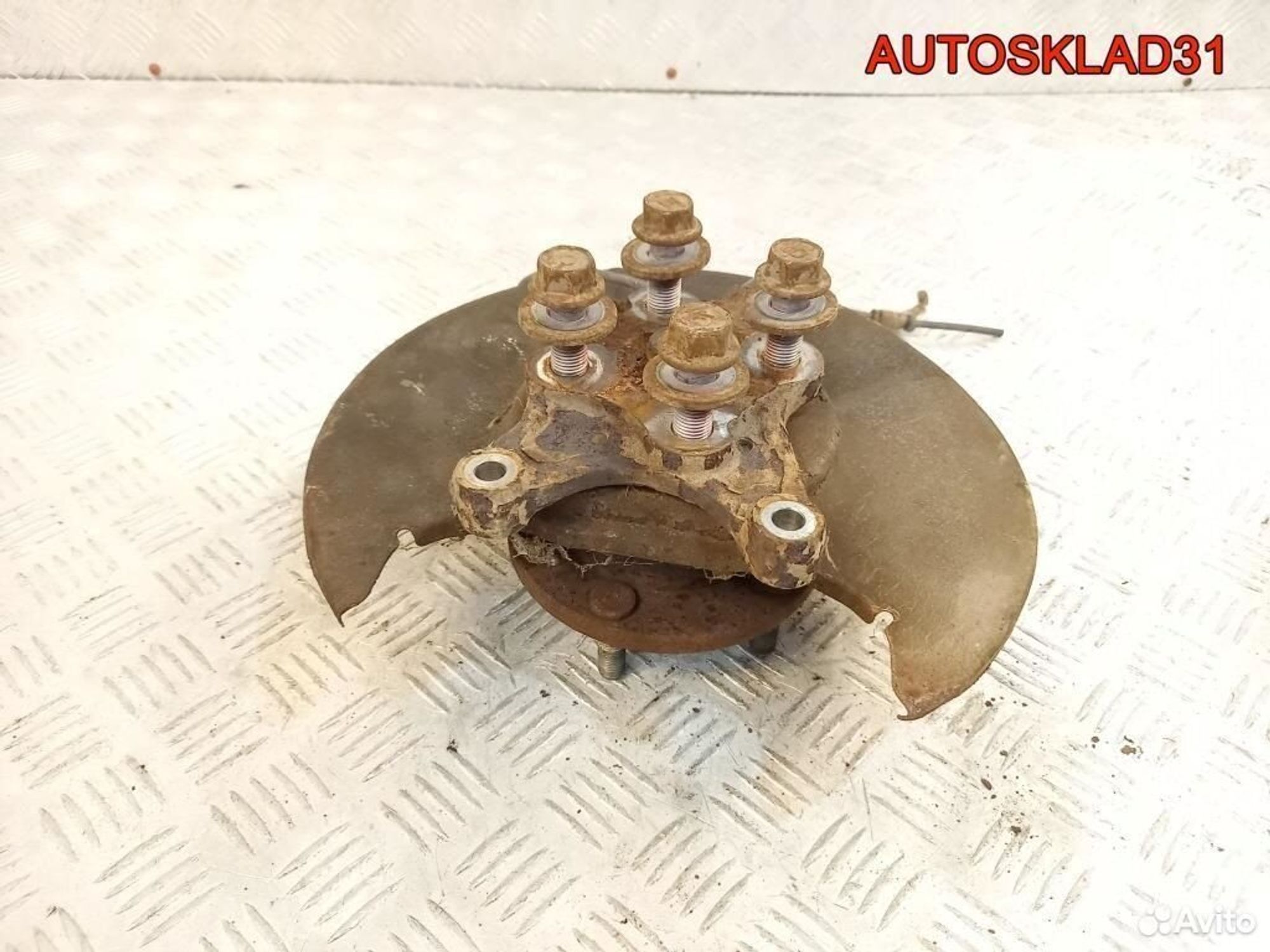 Кулак поворотный задний левый Mazda 6 gs1d2612x, 3300 рублей, Дубовое