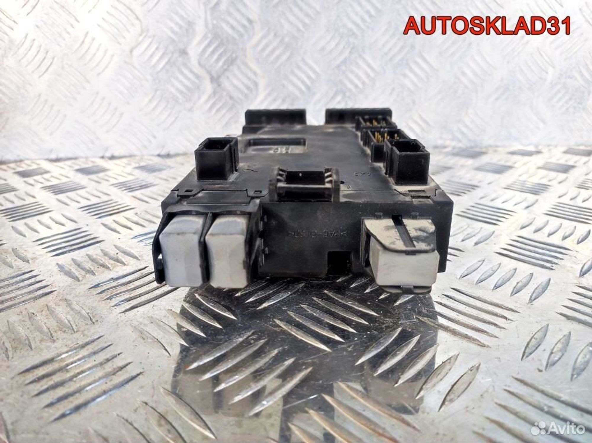 Блок предохранителей Mercedes W203 A2035453101, 4600 рублей, Дубовое