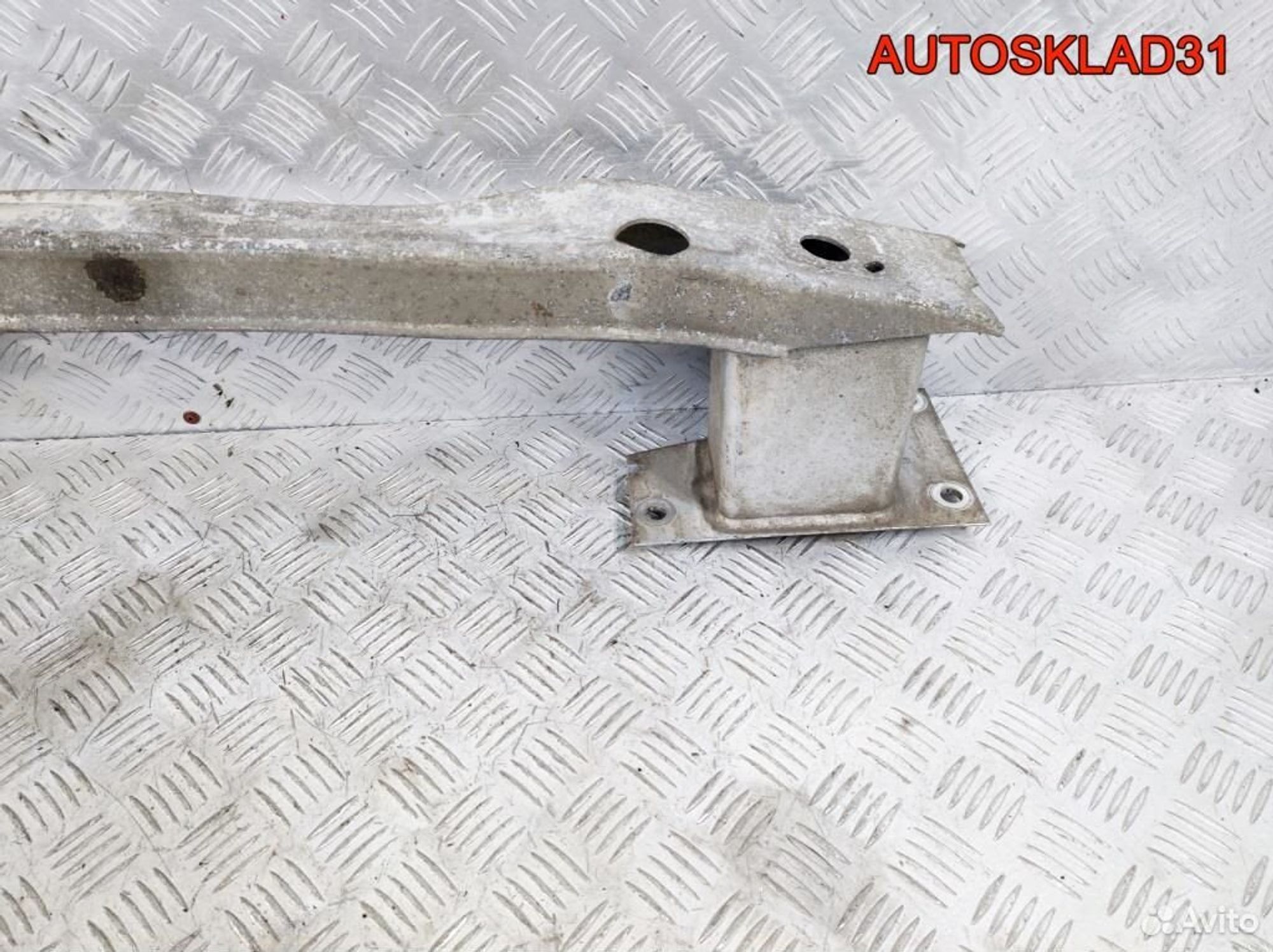 Усилитель заднего бампера Opel Astra J 13409229, 6500 рублей, Дубовое