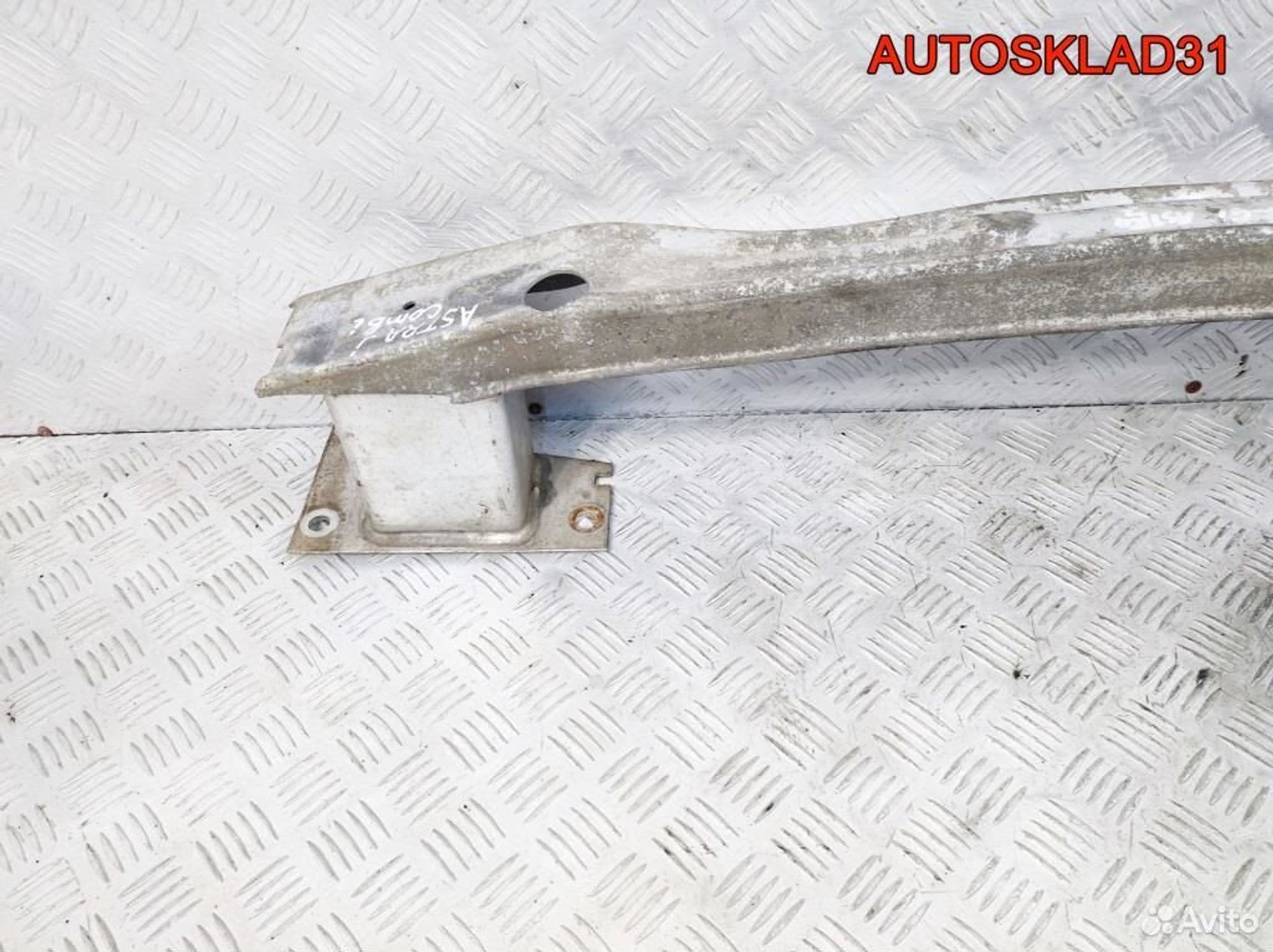 Усилитель заднего бампера Opel Astra J 13409229, 6500 рублей, Дубовое