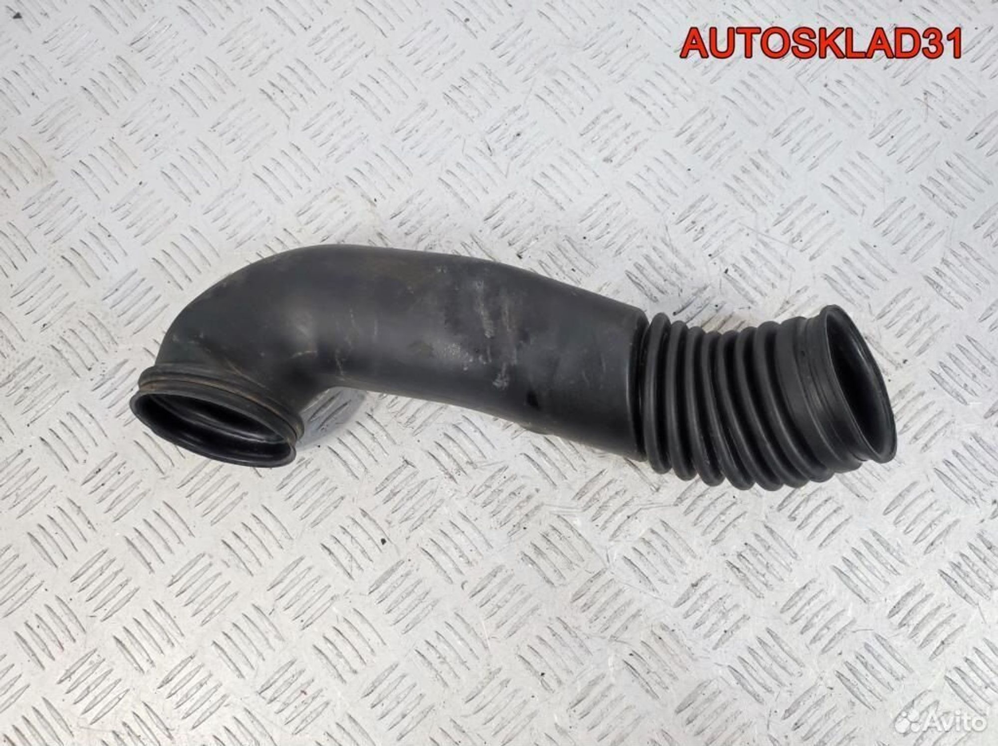 Патрубок воздушного фильтра Ford Focus 1 1.8 eydf, 600 рублей, Дубовое