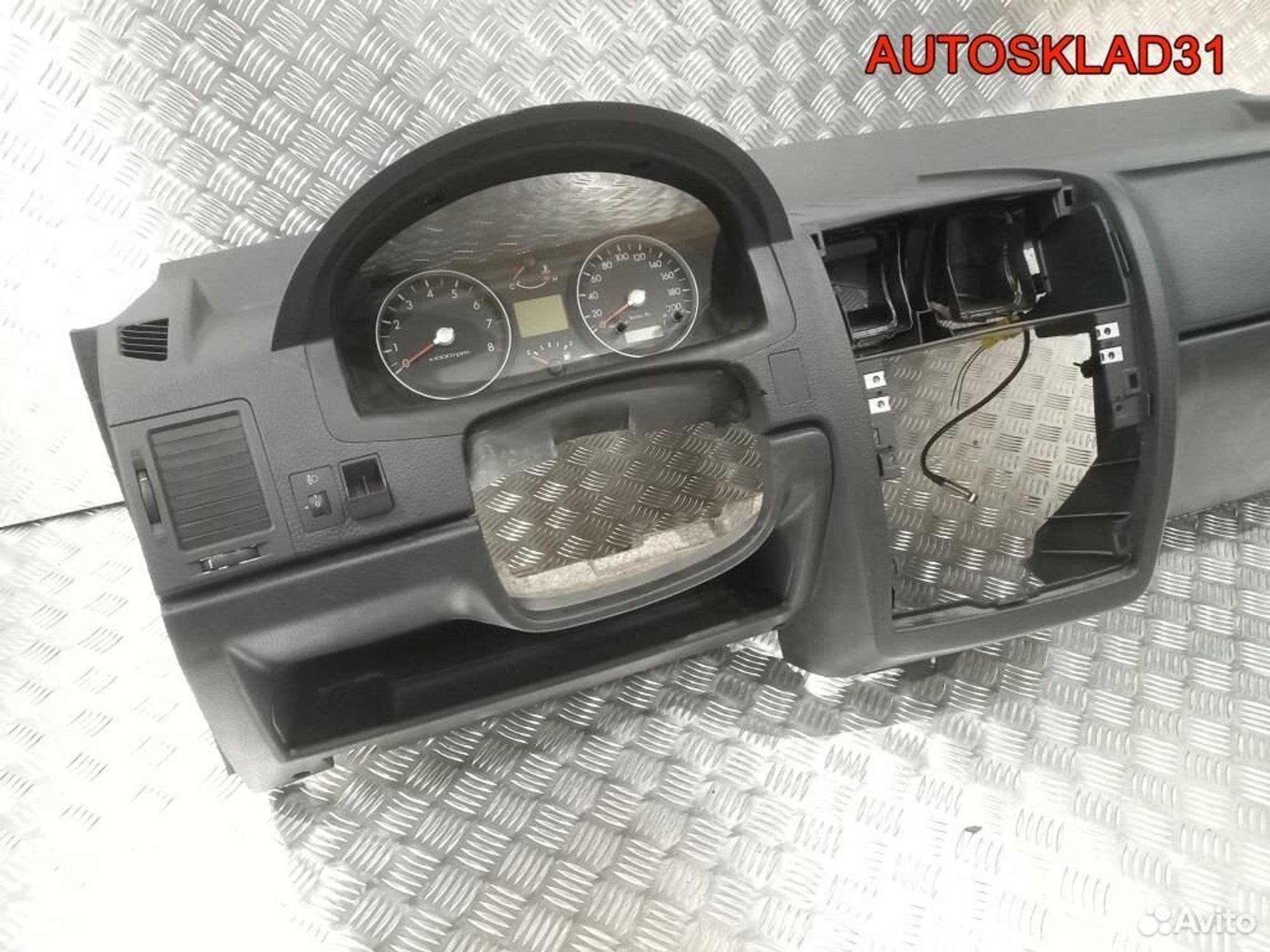 Торпедо Не востановленная Hyundai Getz Рестайлинг, 15300 рублей, Дубовое