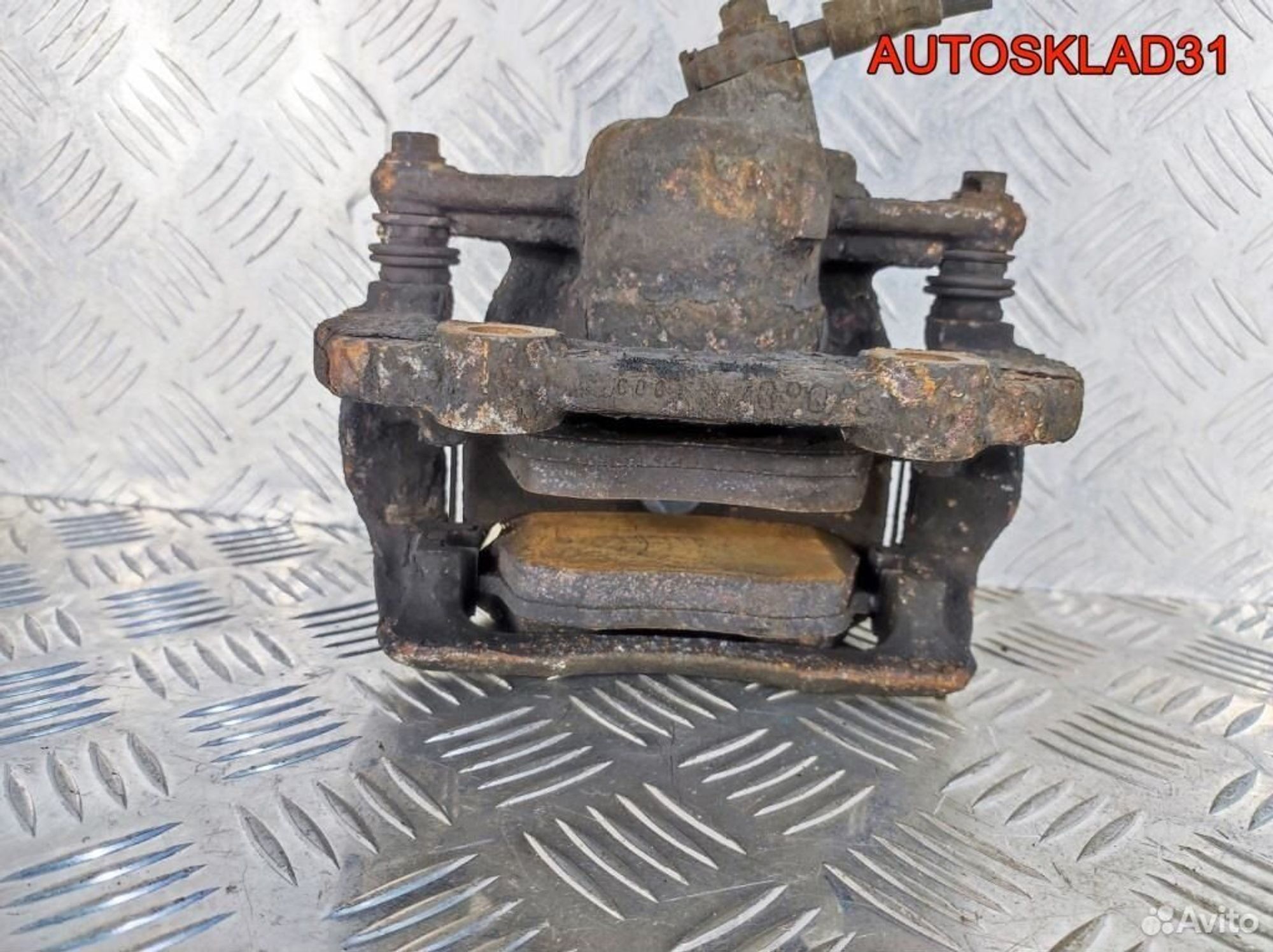 Суппорт тормозной передний правый VW Polo HB, 3200 рублей, Дубовое