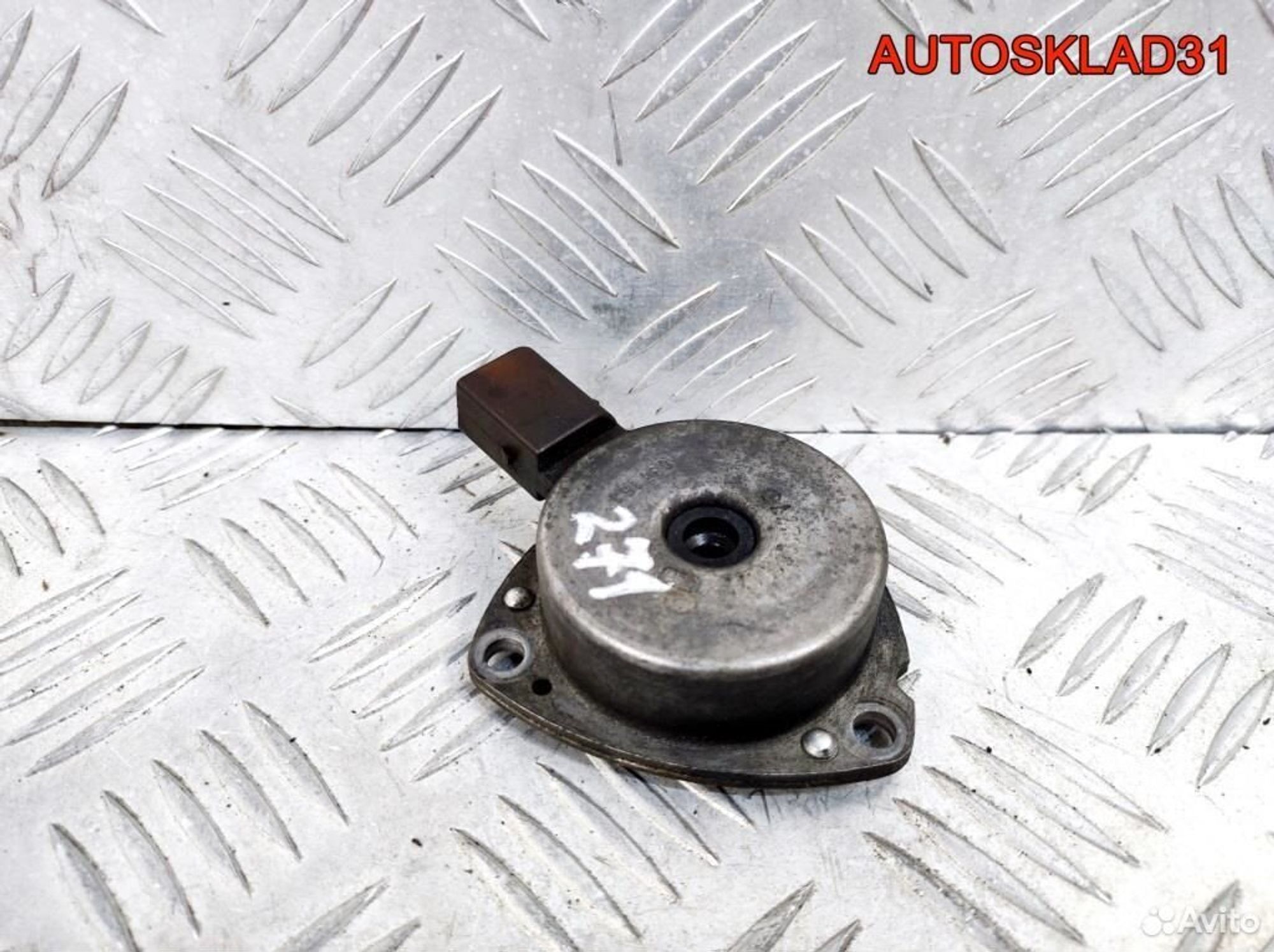 Клапан электромагн. фаз грм Mercedes W203 M271.946, 3600 рублей, Дубовое