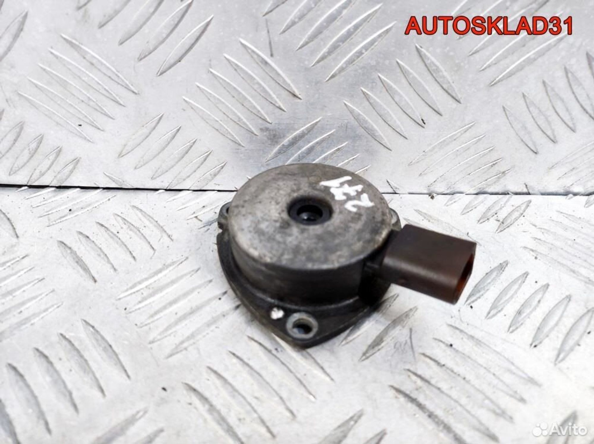 Клапан электромагн. фаз грм Mercedes W203 M271.946, 3600 рублей, Дубовое