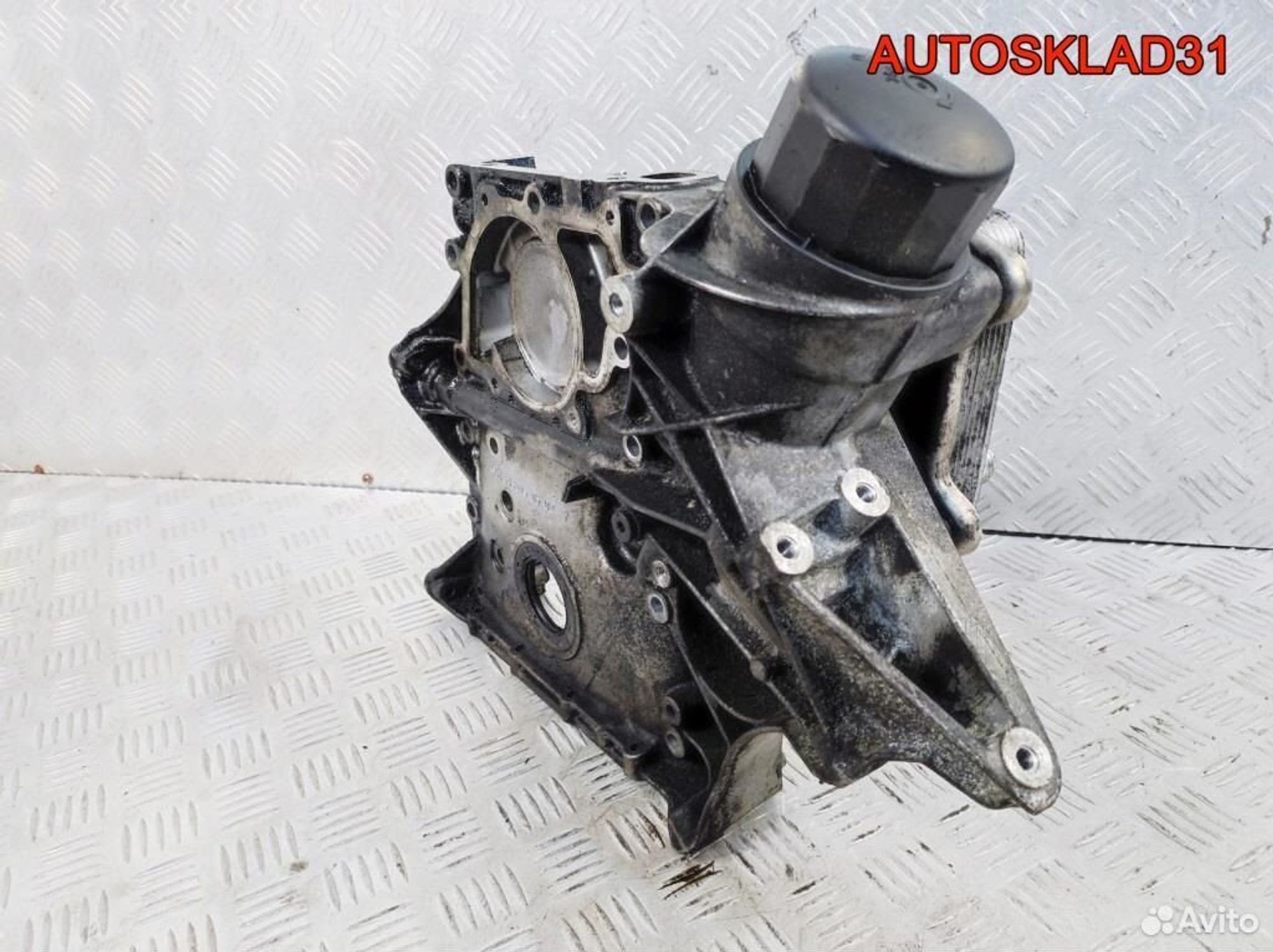 Крышка двигателя передняя Mercedes W203 6460150602, 1700 рублей, Дубовое