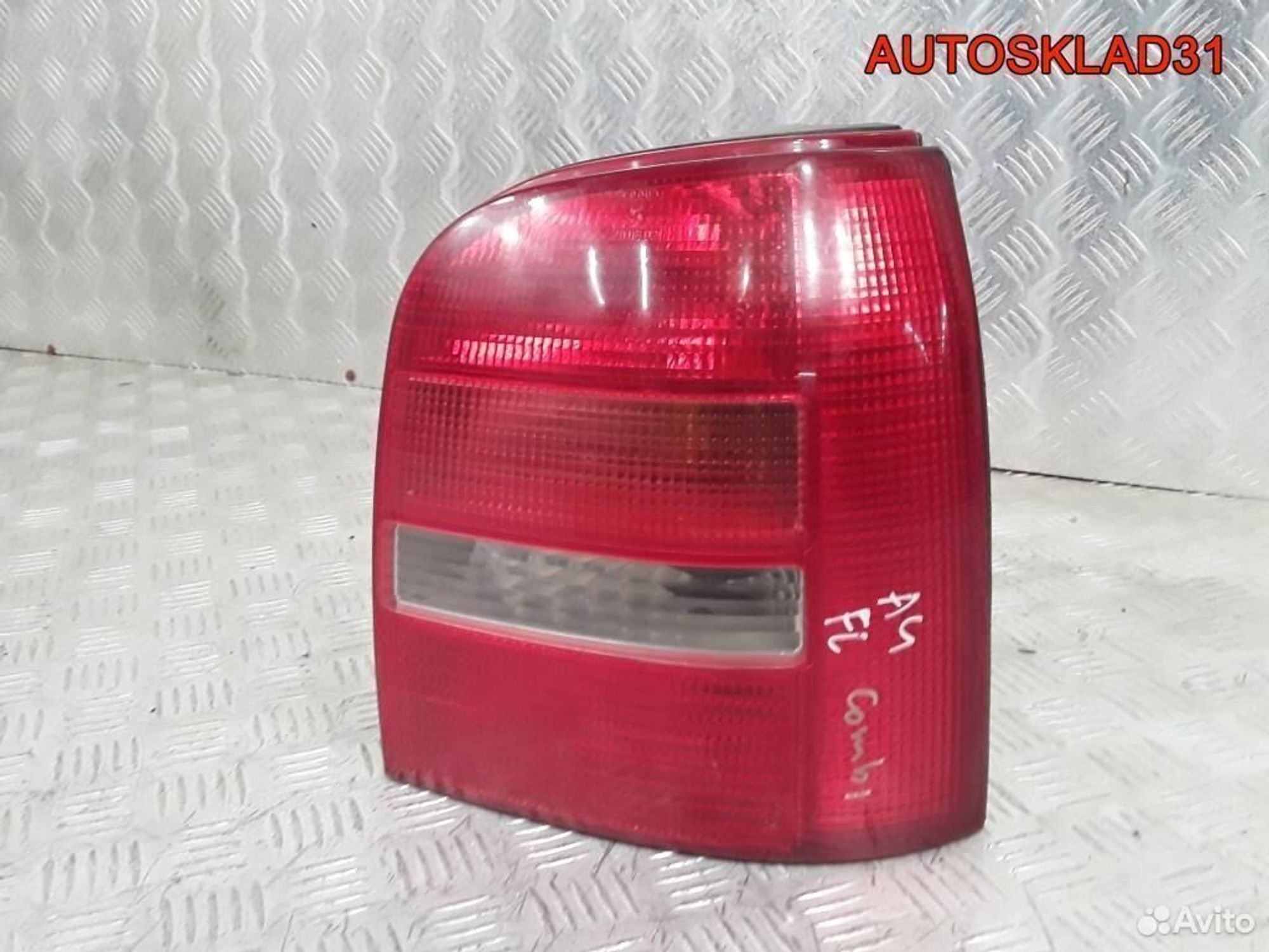 Фонарь задний правый Audi A4 B5 Универсал, 2600 рублей, Дубовое