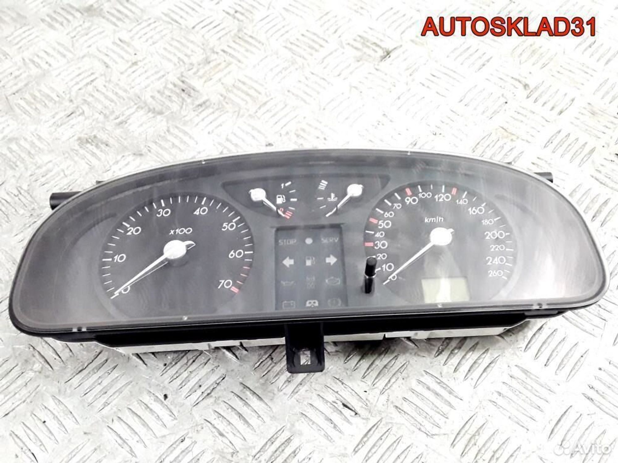 Панель приборов Renault Laguna 2 8200170293 бензин, 8100 рублей, Дубовое