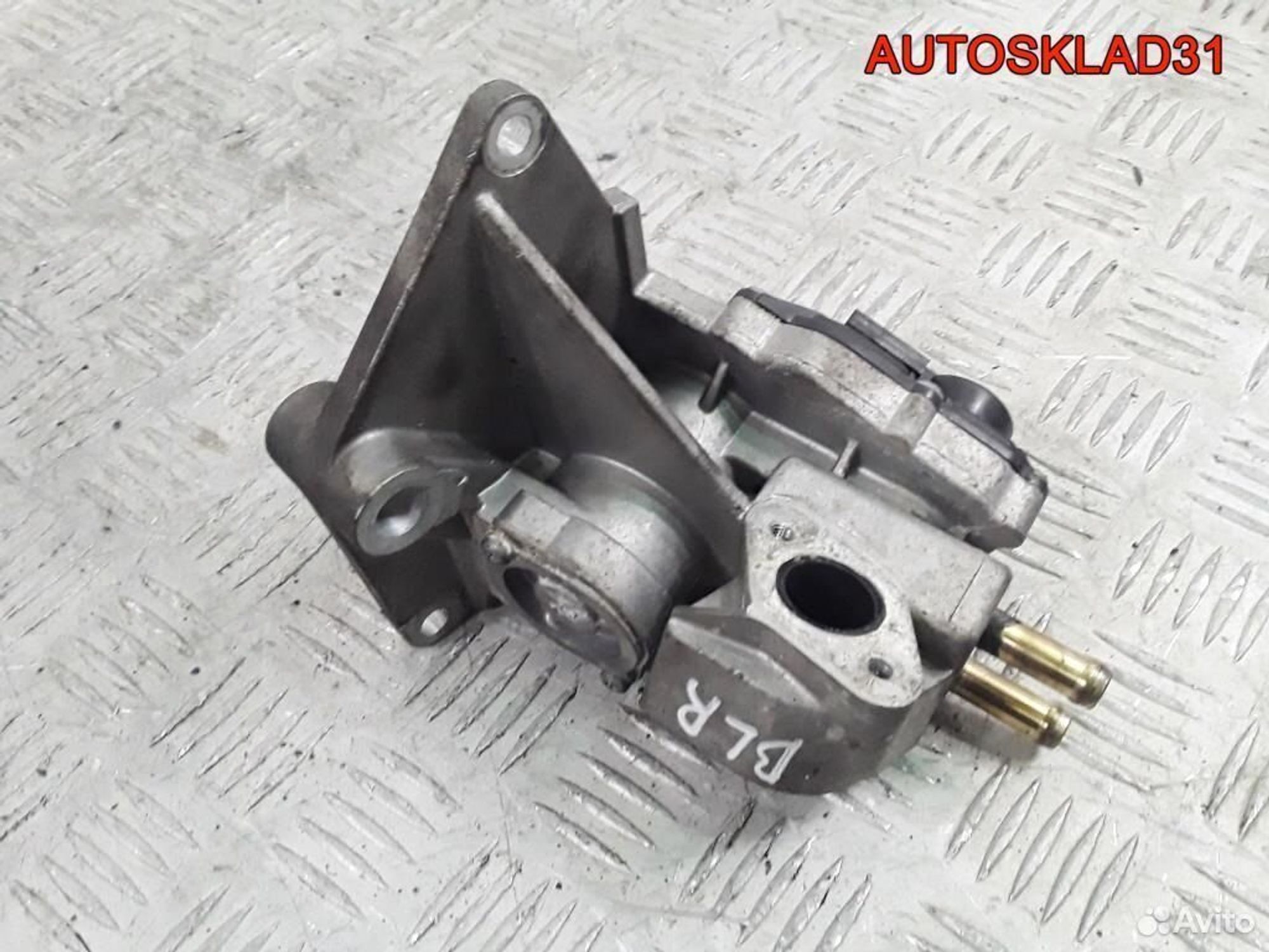 Клапан EGR Volkswagen Passat B6 2,0 BLR 06F131503B, 2900 рублей, Дубовое