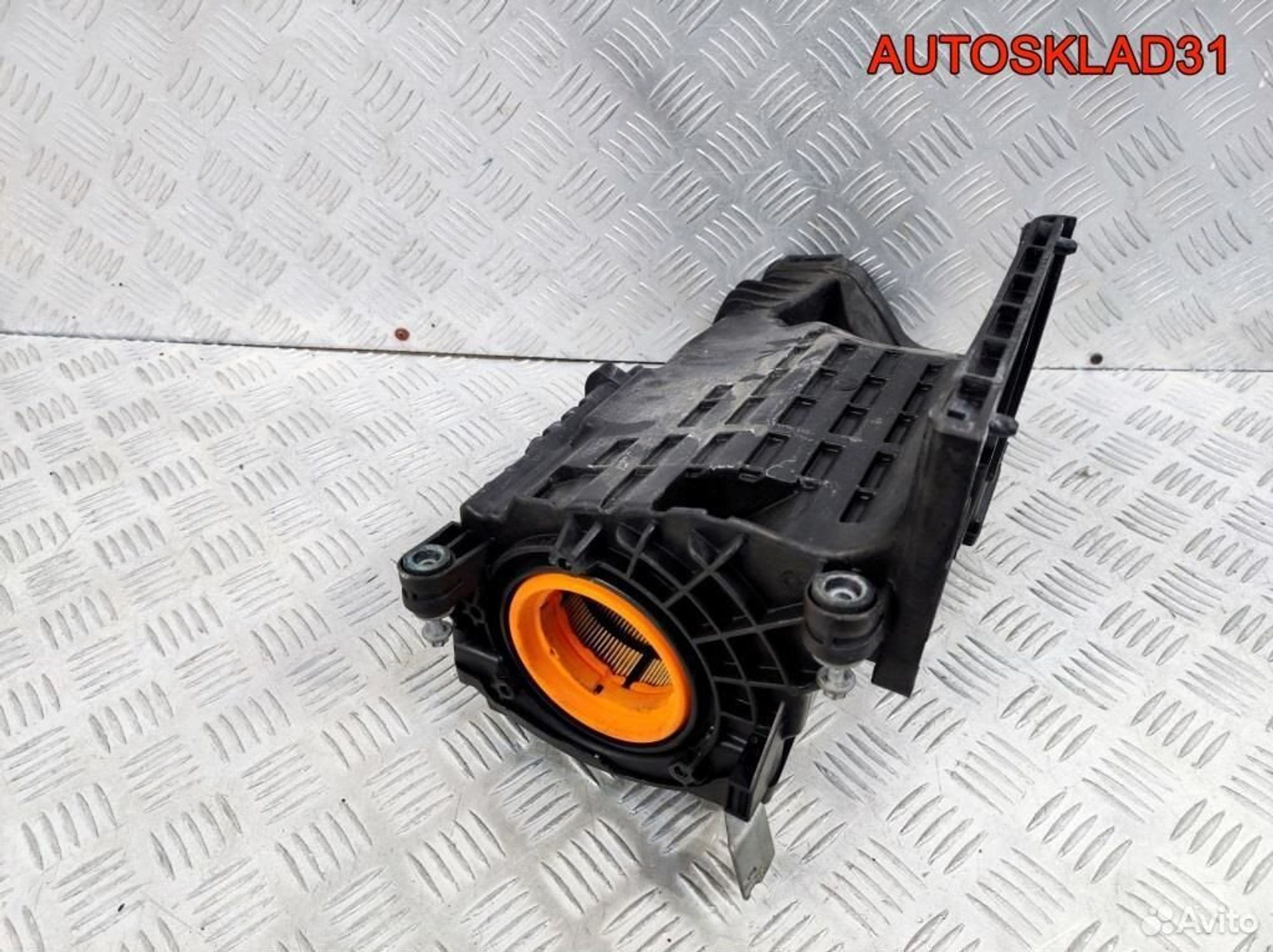 Корпус воздушного фильтра Mercedes W203 2710900901, 3600 рублей, Дубовое