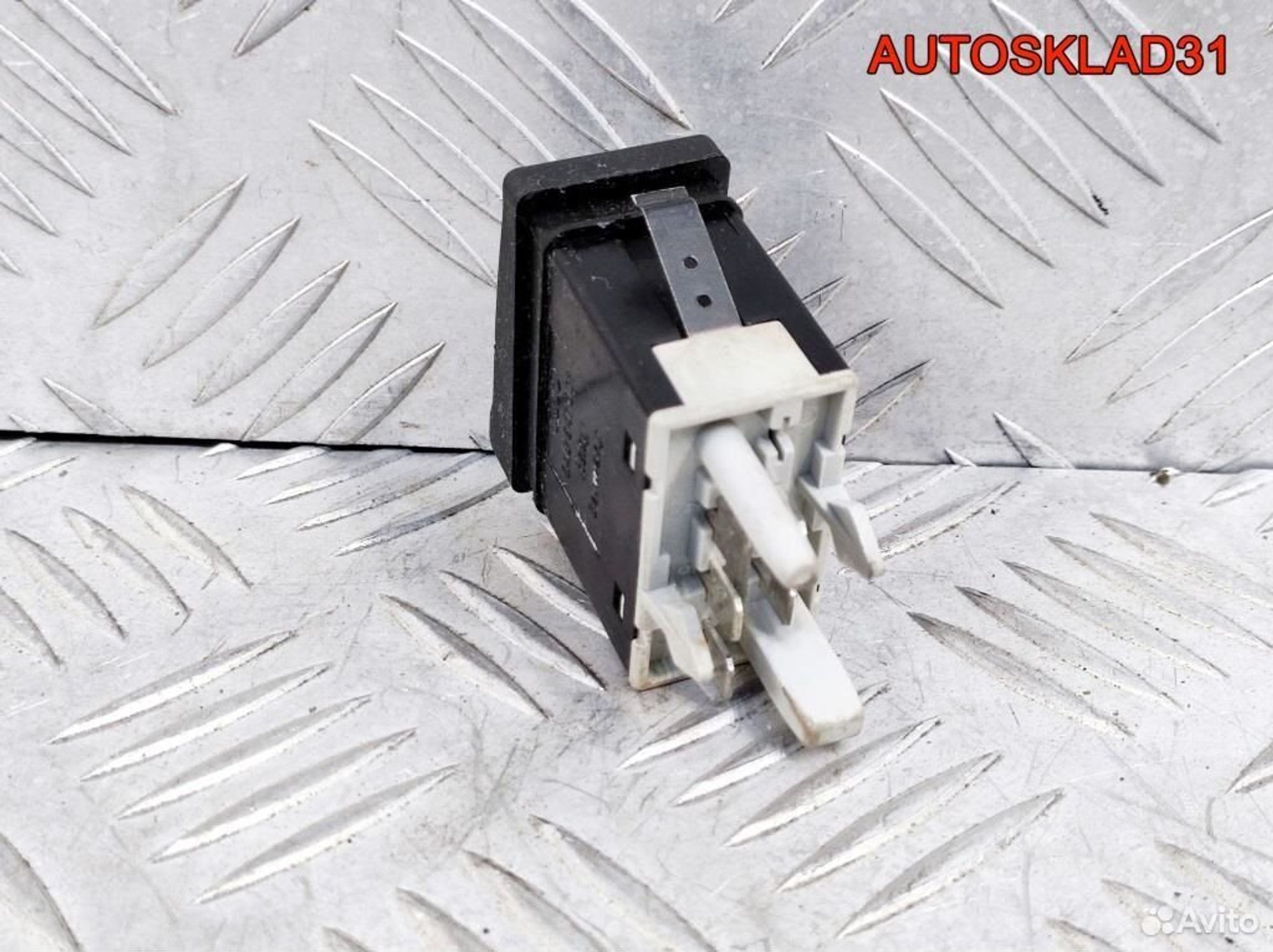 Кнопка корректора фар Audi 80 B4 8A0941301, 1100 рублей, Дубовое