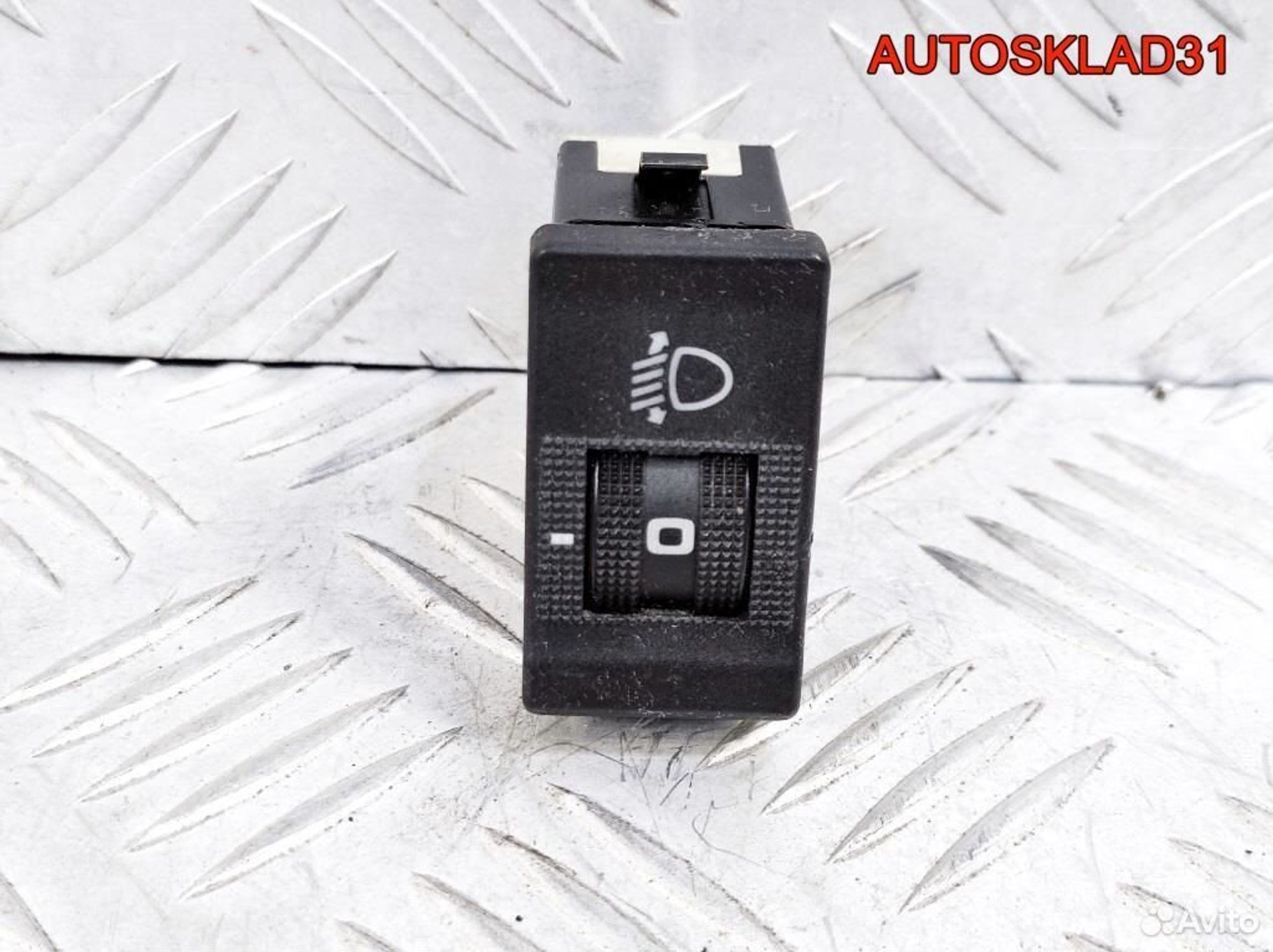 Кнопка корректора фар Audi 80 B4 8A0941301, 1100 рублей, Дубовое