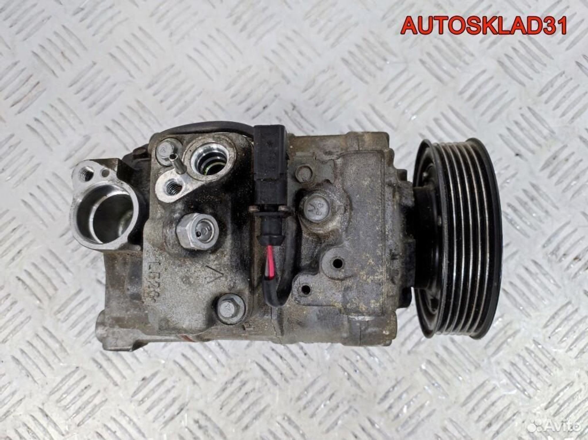 Компрессор кондиционера Audi A4 B6 8E0260805F, 12200 рублей, Дубовое