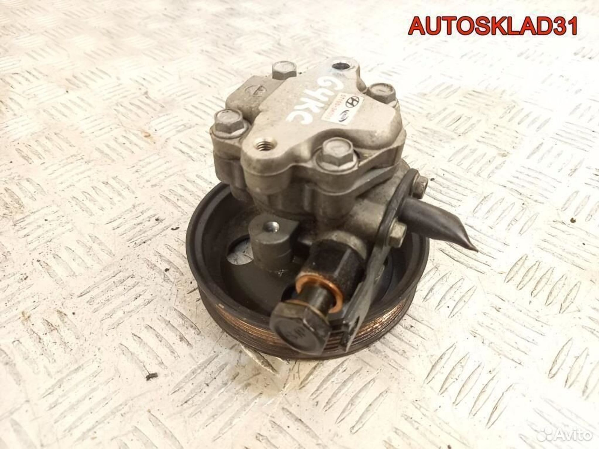 Насос гур Hyundai Sonata 5 NF 2.4 G4KC 571003K000, 3600 рублей, Дубовое