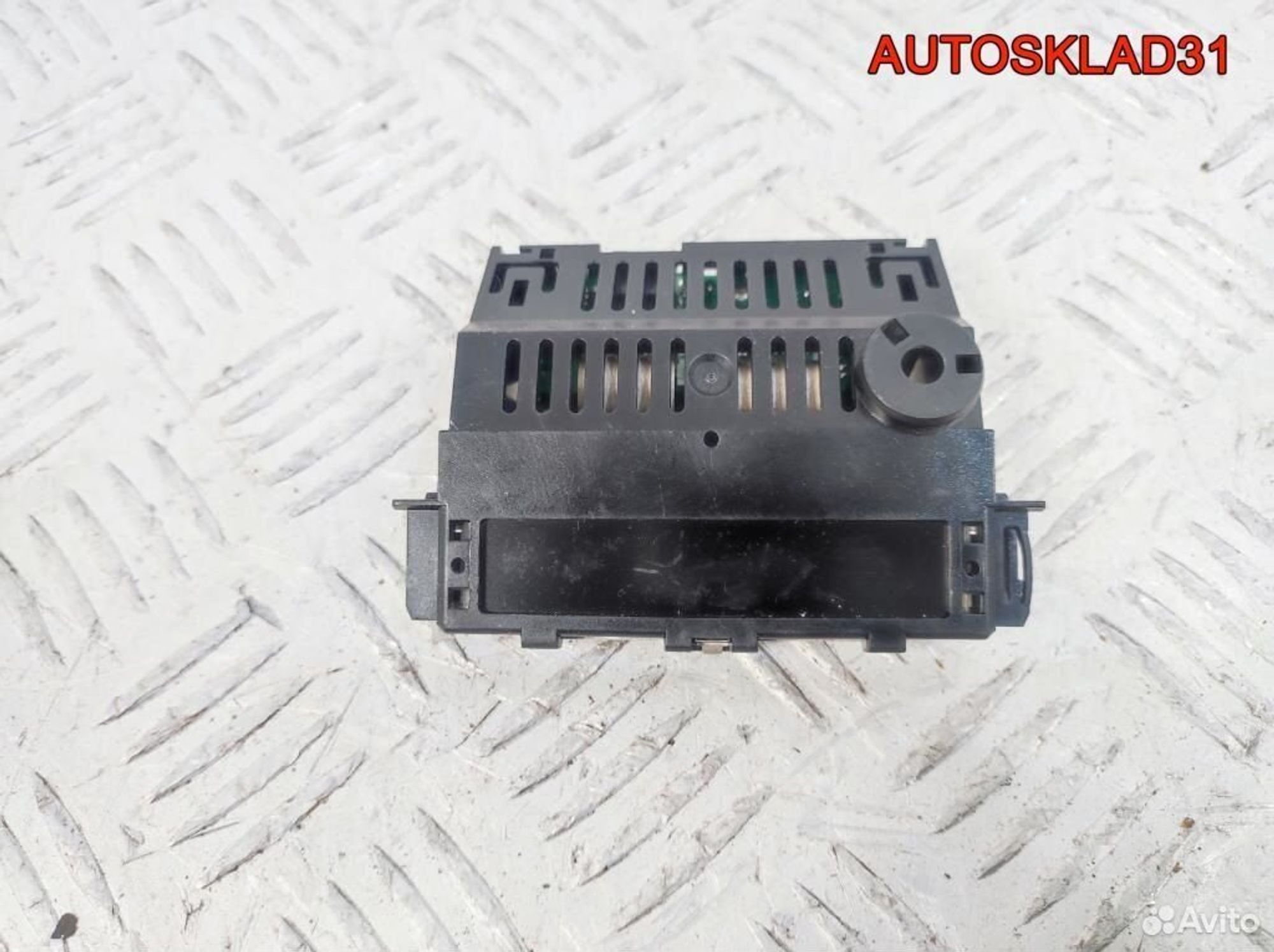 Дисплей информационный Mercedes W203 A2095452432, 1100 рублей, Дубовое