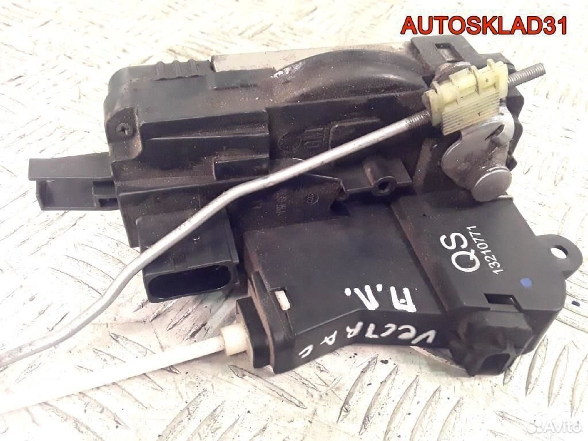 Замок двери передней левой Opel Vectra C 13210771, 1800 рублей, Дубовое