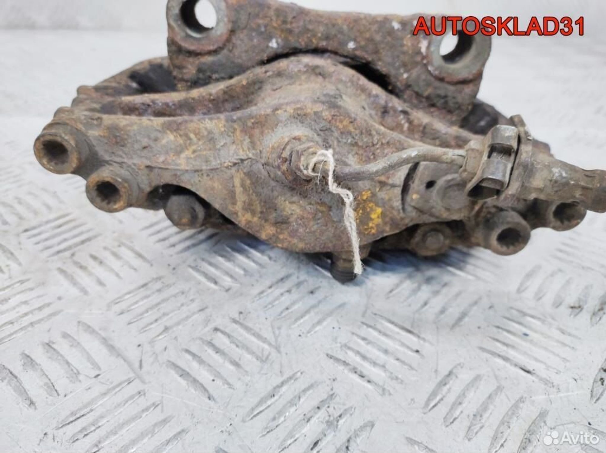 Суппорт тормозной передний левый Transporter T4, 3200 рублей, Дубовое