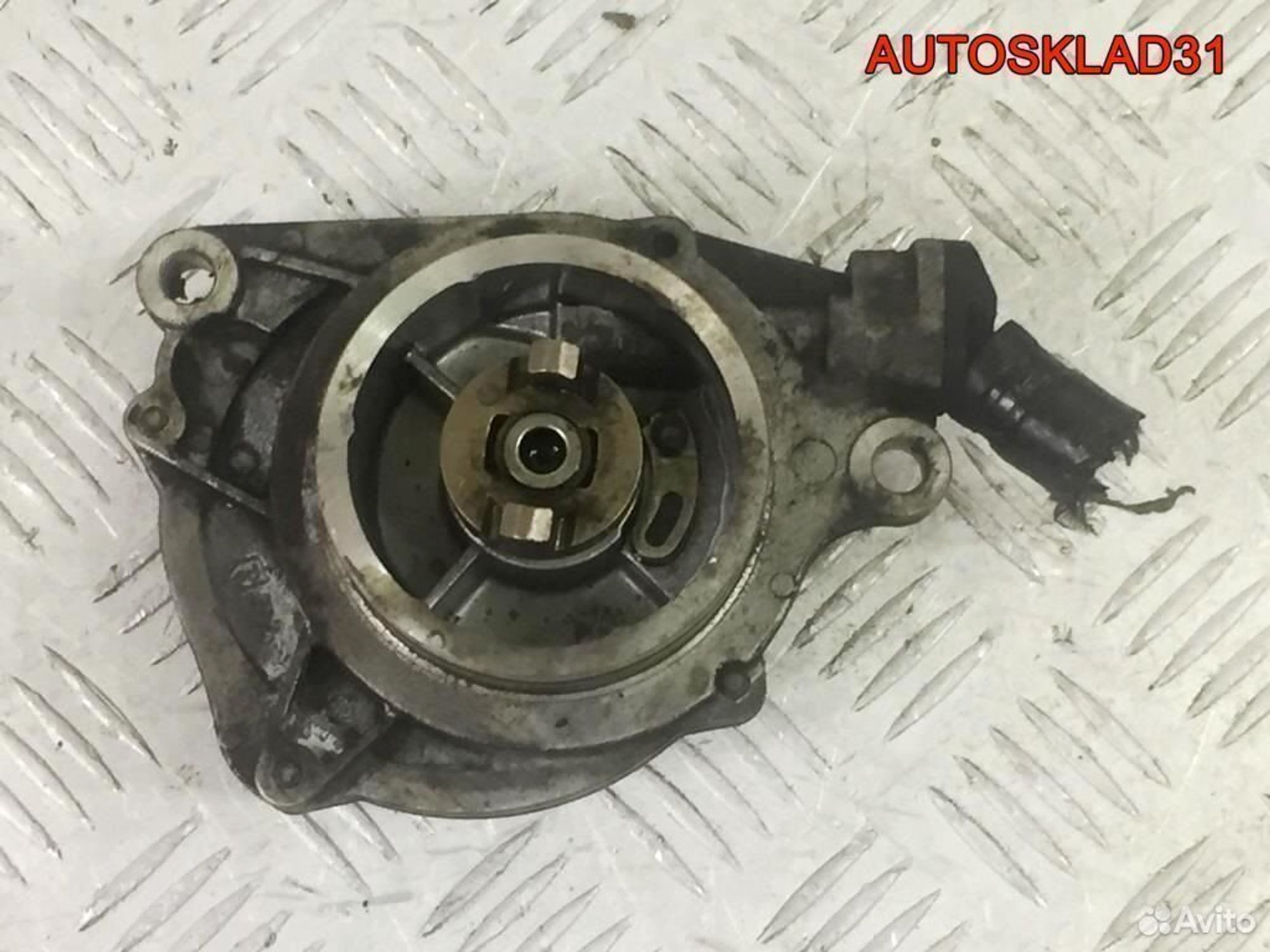 Насос вакуумный BMW E39 3,0 M57D 72832710C, 4100 рублей, Дубовое