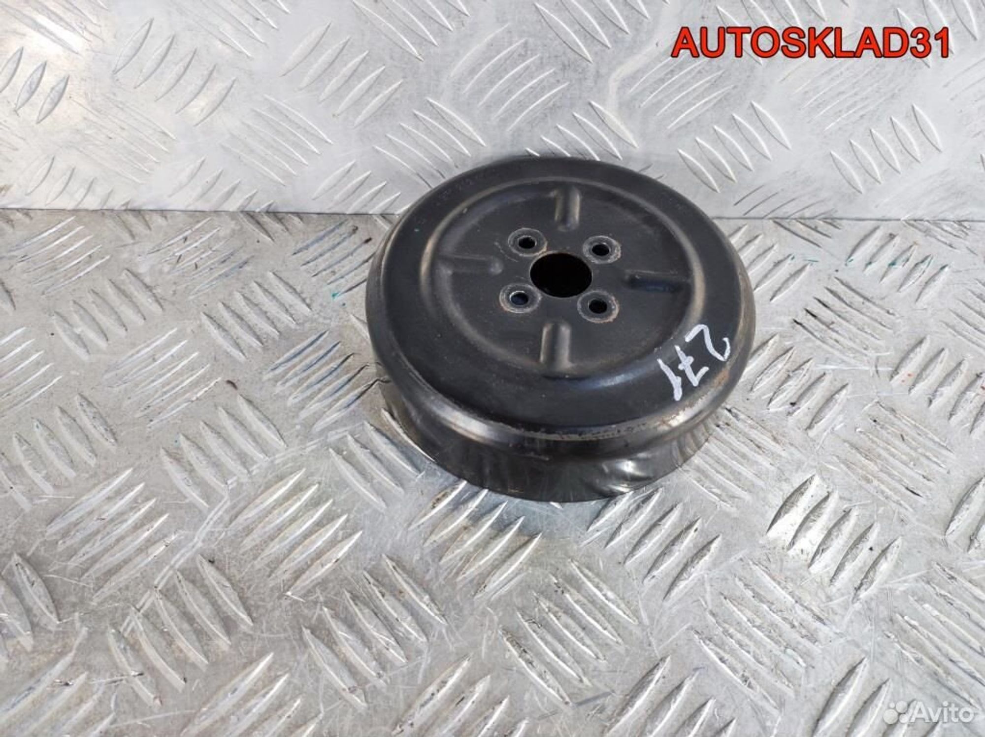 Шкив помпы Mercedes Benz W203 271.940 A2712020110, 900 рублей, Дубовое