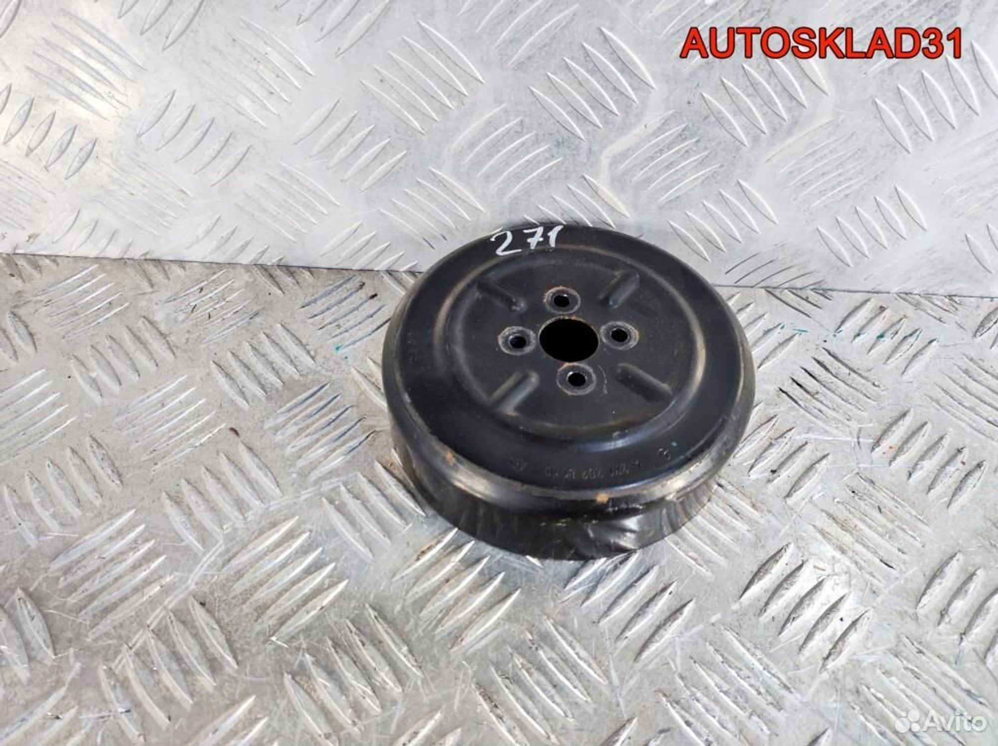 Шкив помпы Mercedes Benz W203 271.940 A2712020110, 900 рублей, Дубовое