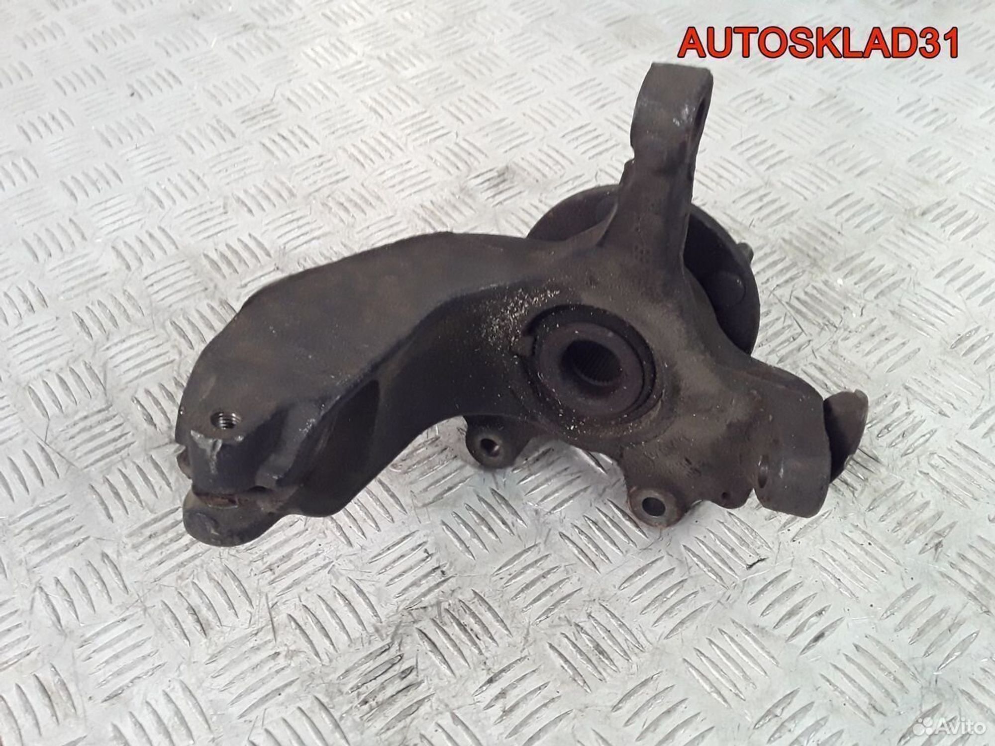 Кулак поворотный передний правый Ford Focus 2, 1400 рублей, Дубовое