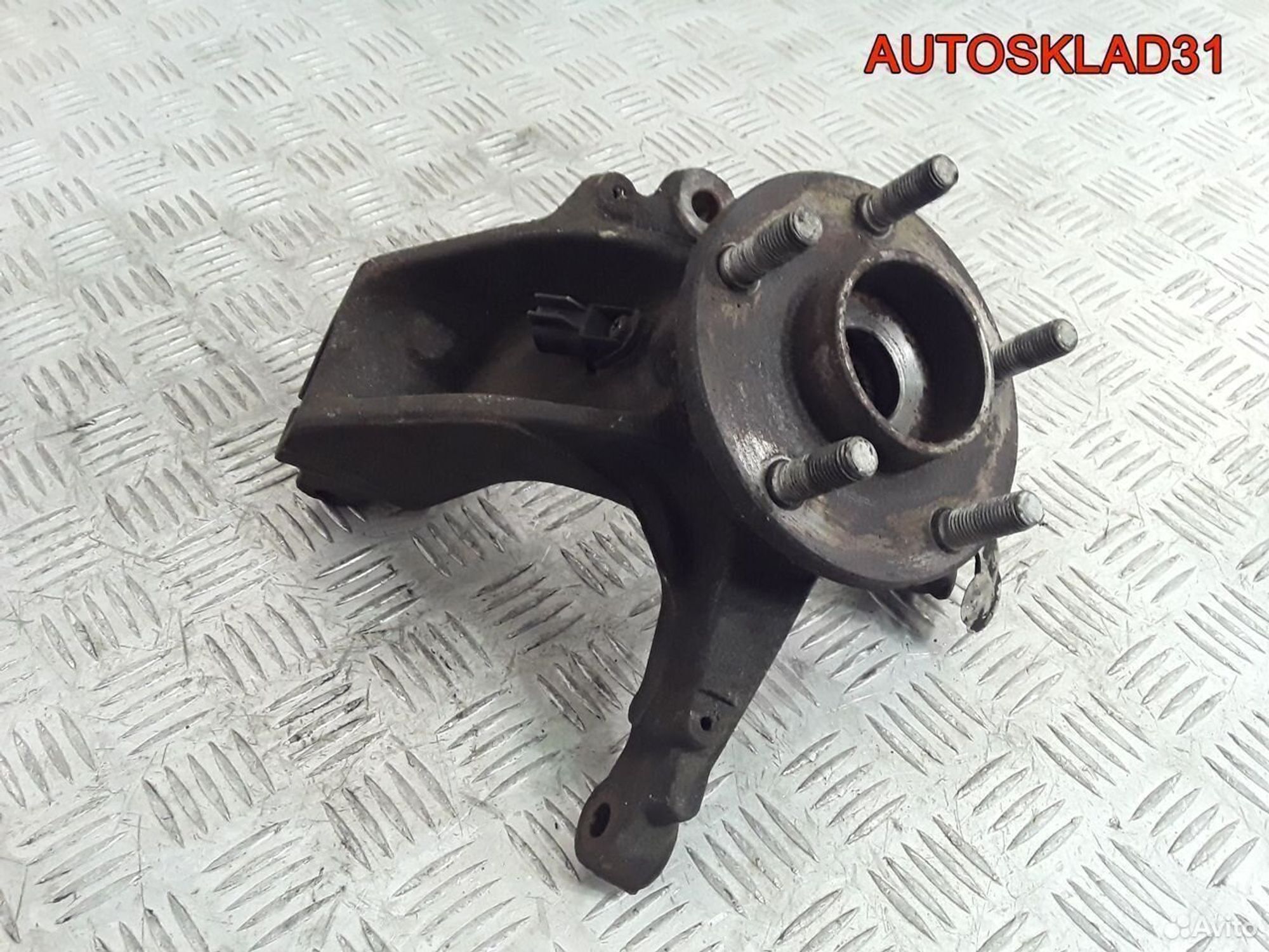 Кулак поворотный передний правый Ford Focus 2, 1400 рублей, Дубовое