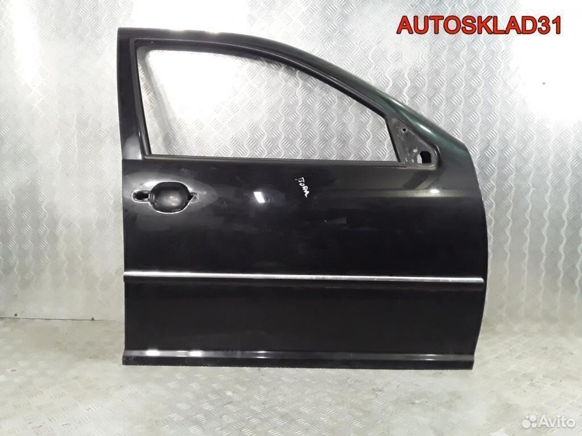 Дверь правая передняя Голая VW Bora 1J4831056D, 4900 рублей, Дубовое