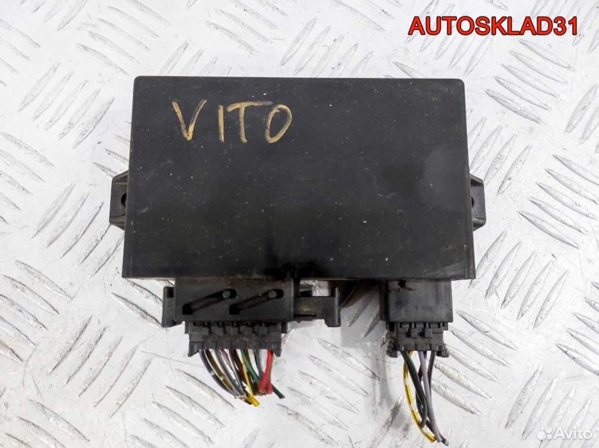 Блок фаркопа Mercedes Benz Vito 638 A0115459532, 2500 рублей, Дубовое
