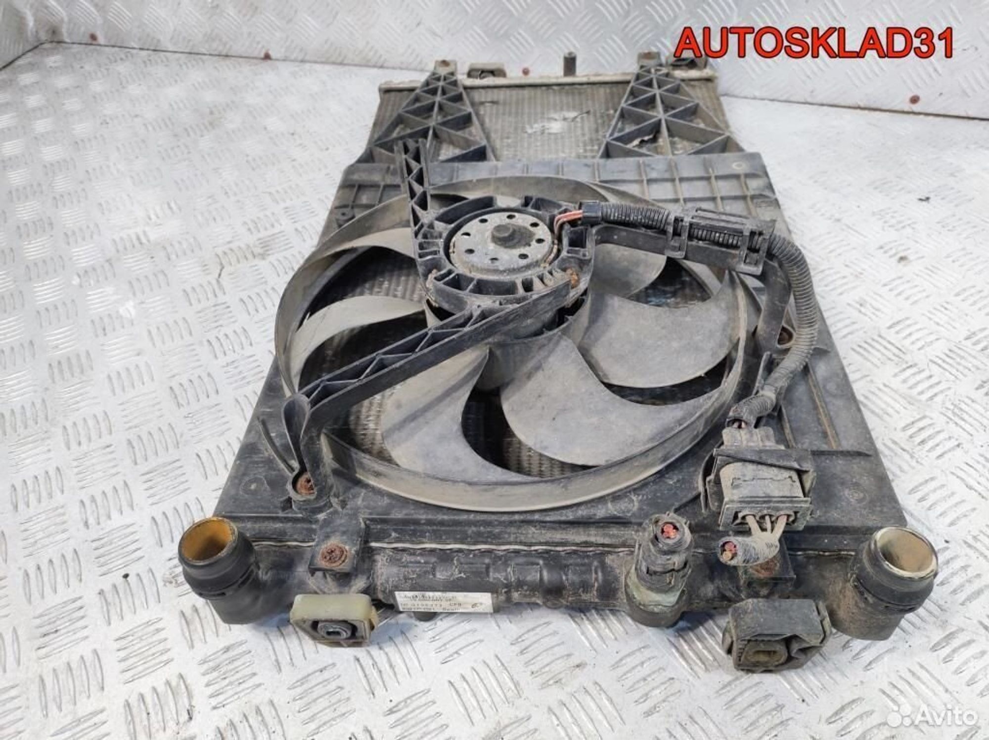 Вентилятор радиатора Skoda Fabia 6Q0121253L, 3200 рублей, Дубовое