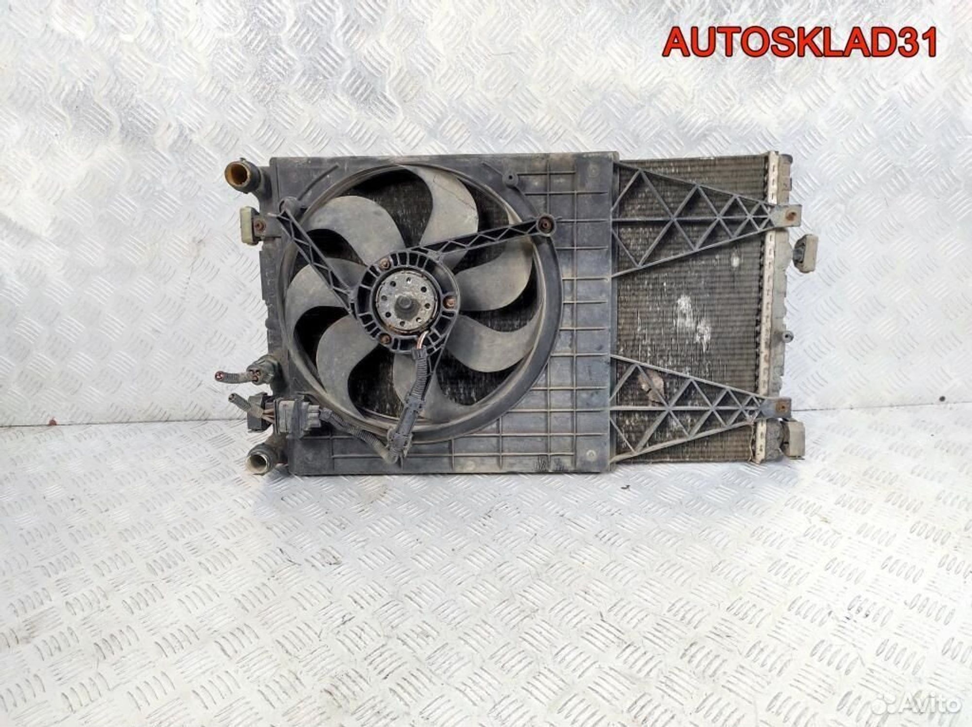 Вентилятор радиатора Skoda Fabia 6Q0121253L, 3200 рублей, Дубовое