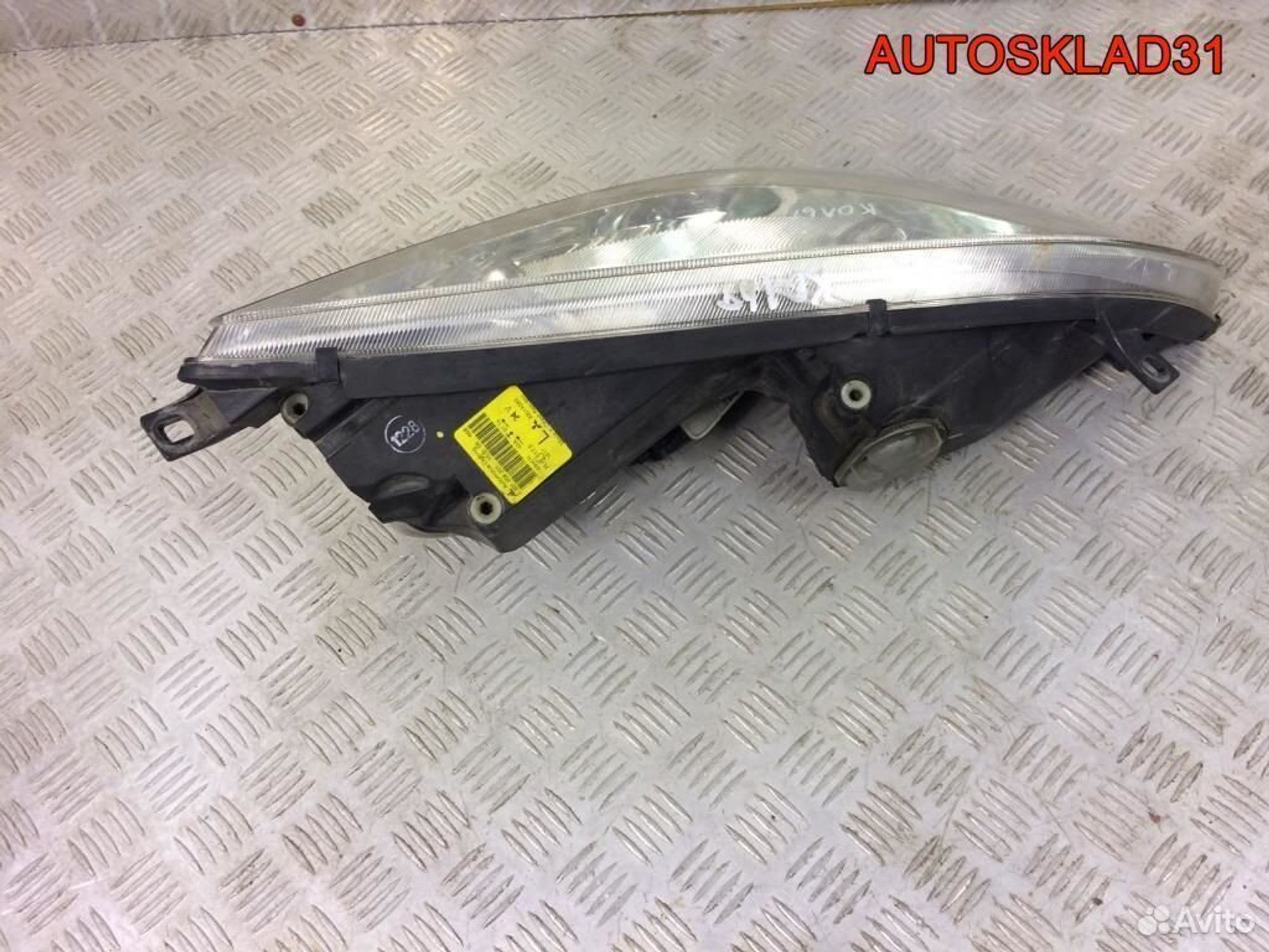 Фара левая правая Mitsubishi Colt Z3 8301A283, 5700 рублей, Дубовое